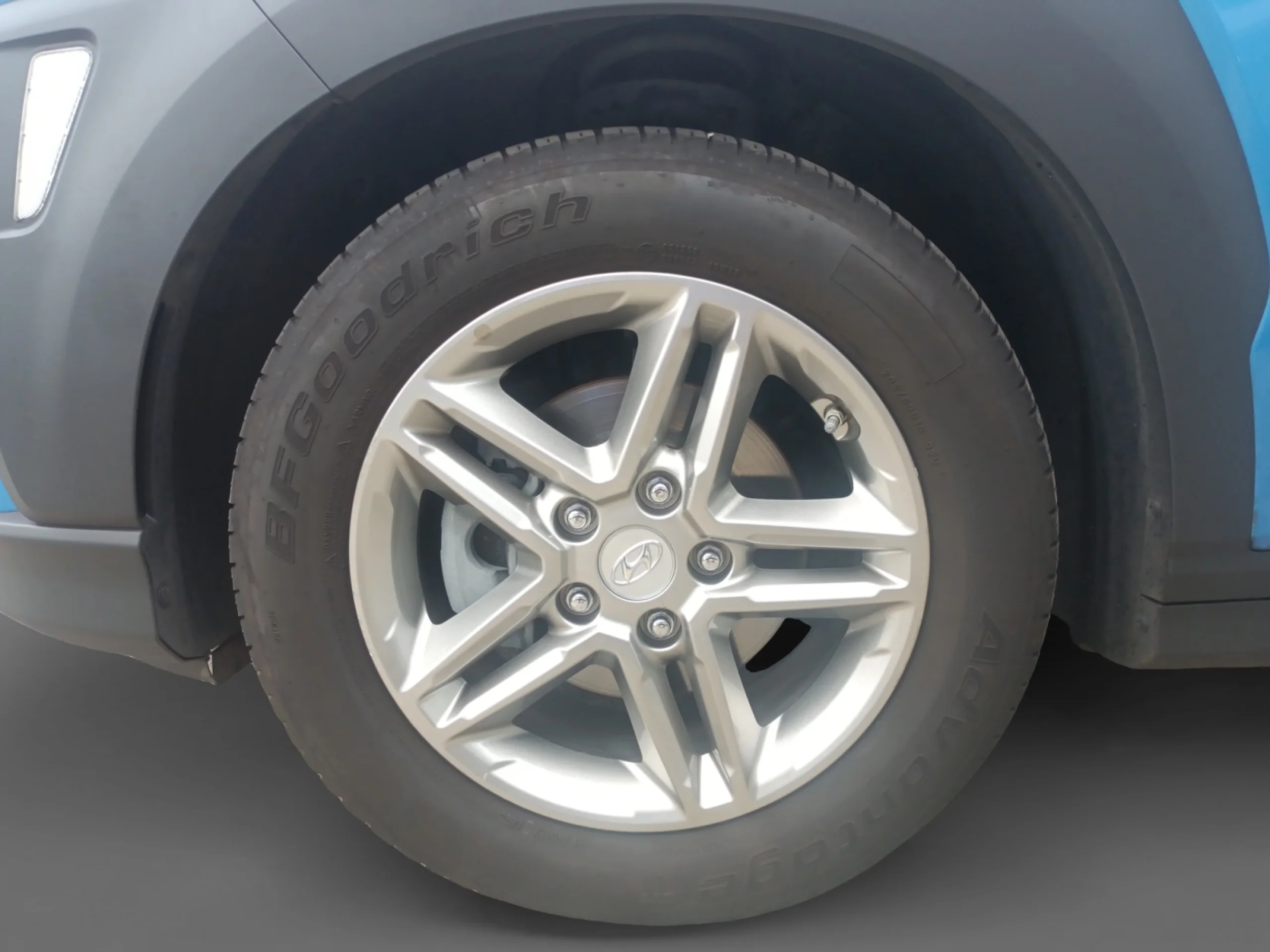 HYUNDAI KONA 1.0 TGDI KLASS 4X2 - Foto 9