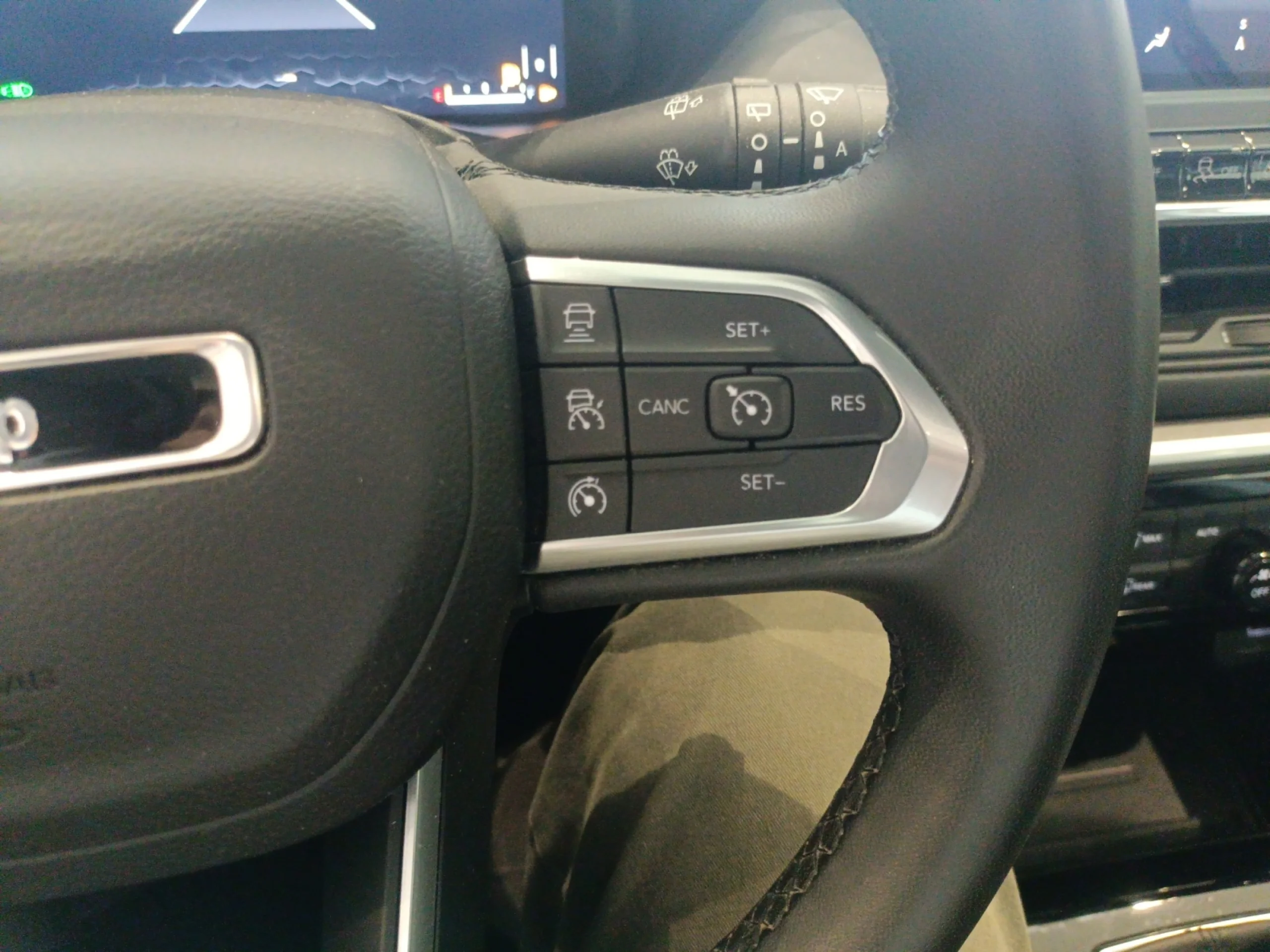 JEEP COMPASS 1.6 MJET 96KW (130CV) LONGITUDE FWD - Foto 12