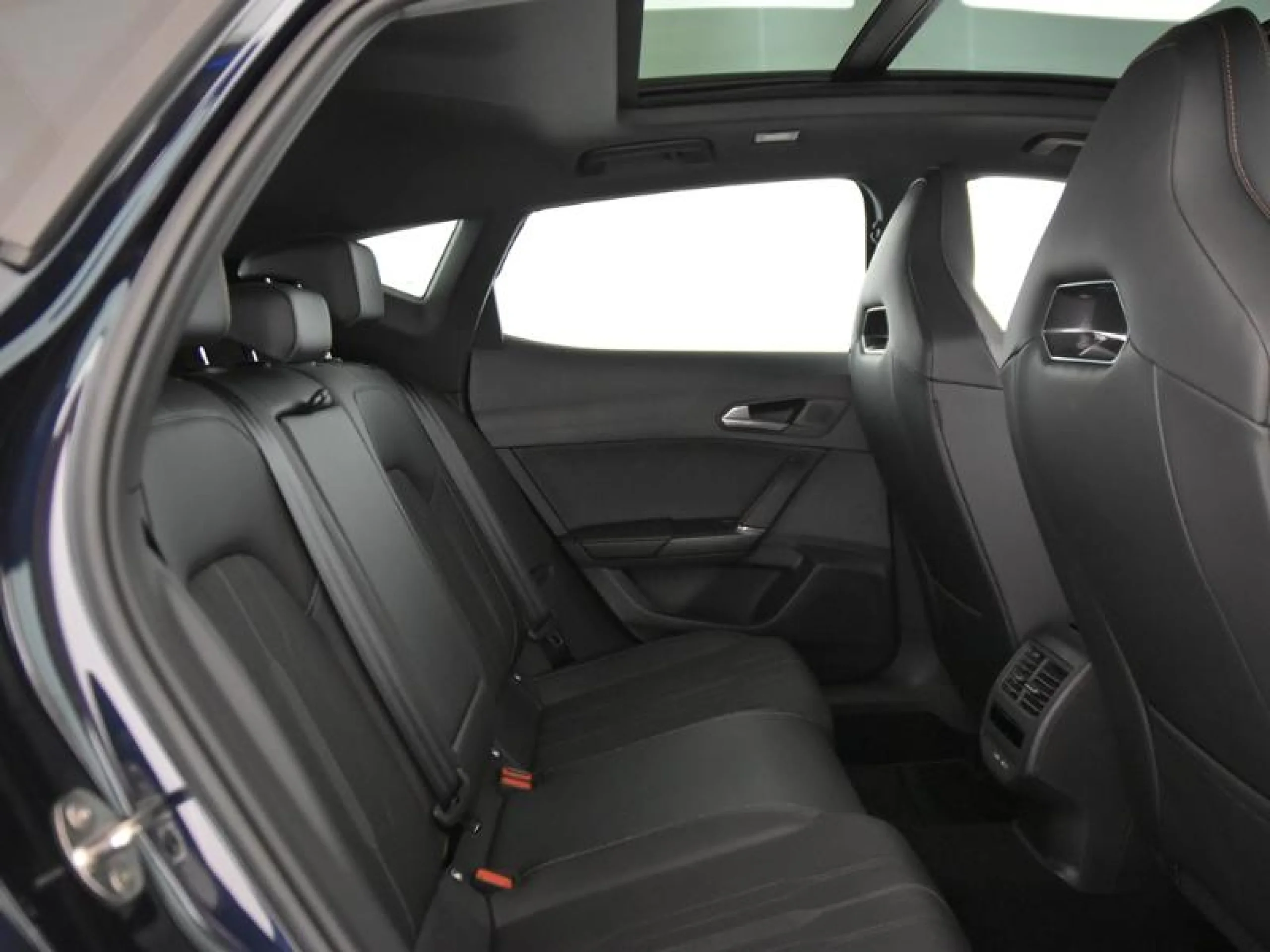 CUPRA FORMENTOR 1.4 E HYBRID 180KW (245 CV) VZ DSG - Foto 6