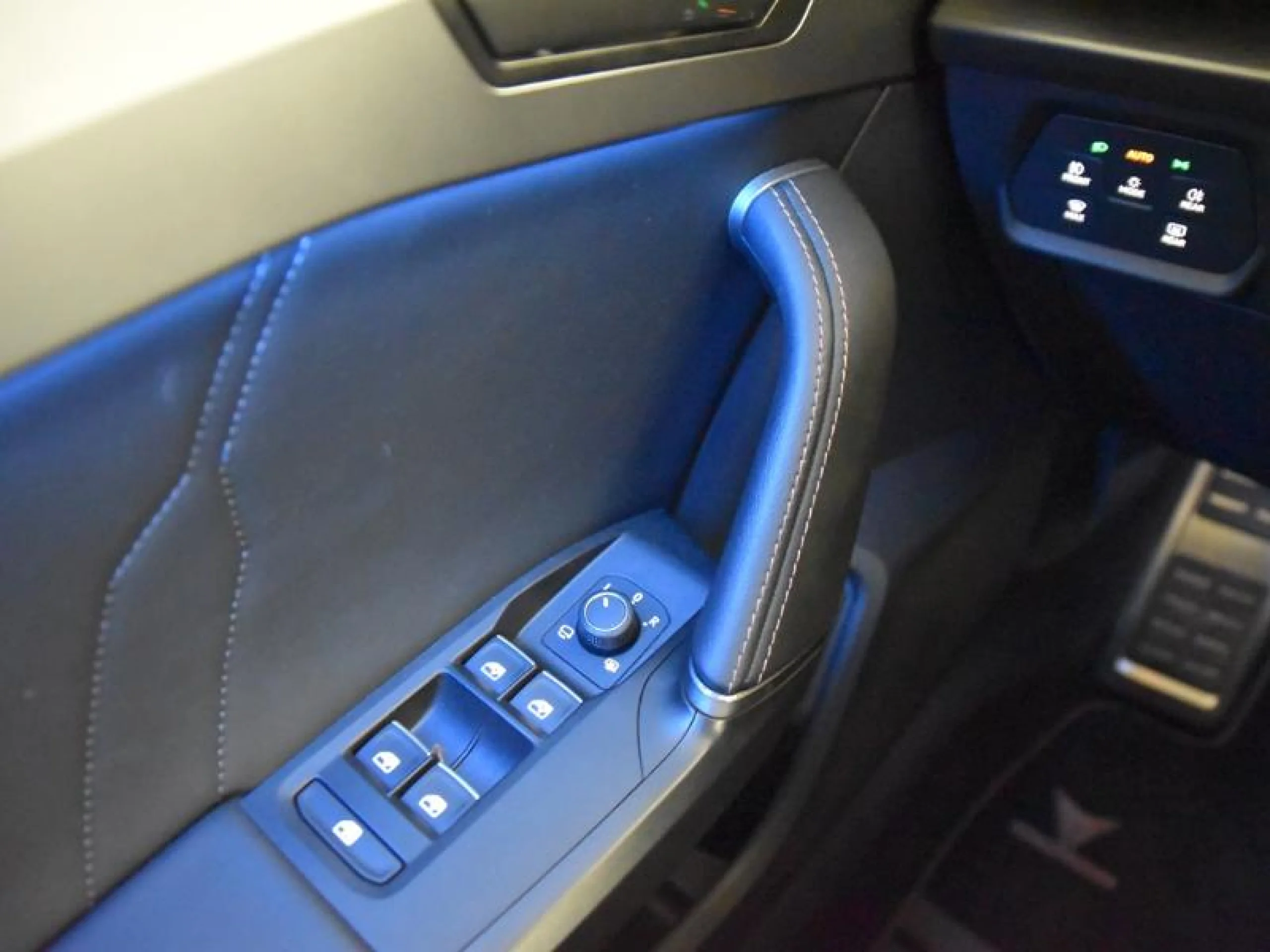 CUPRA FORMENTOR 1.4 E HYBRID 180KW (245 CV) VZ DSG - Foto 18