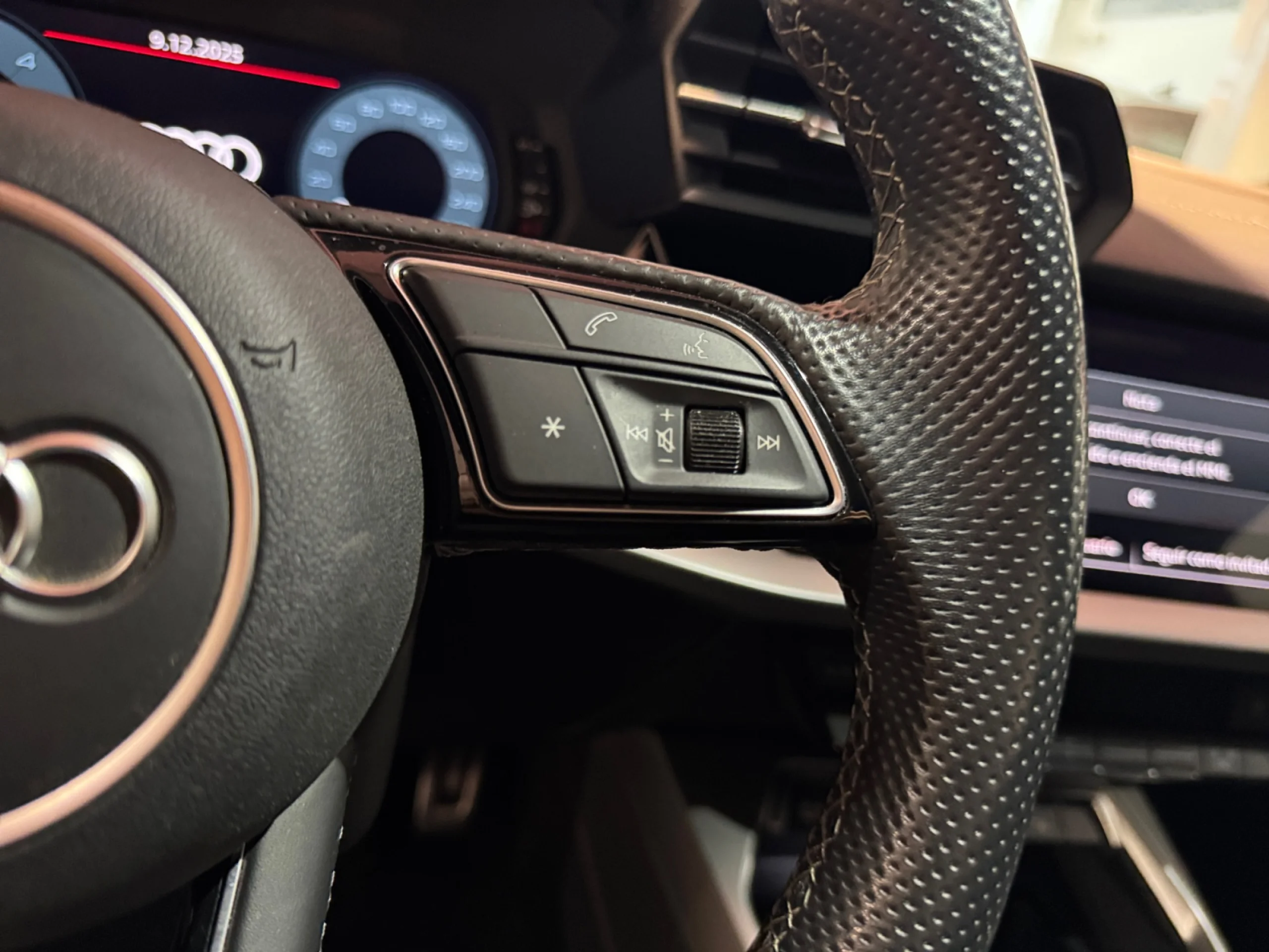 AUDI A3 SPORTBACK GENUINE ED 35 TDI 110KW S TRON - Foto 10