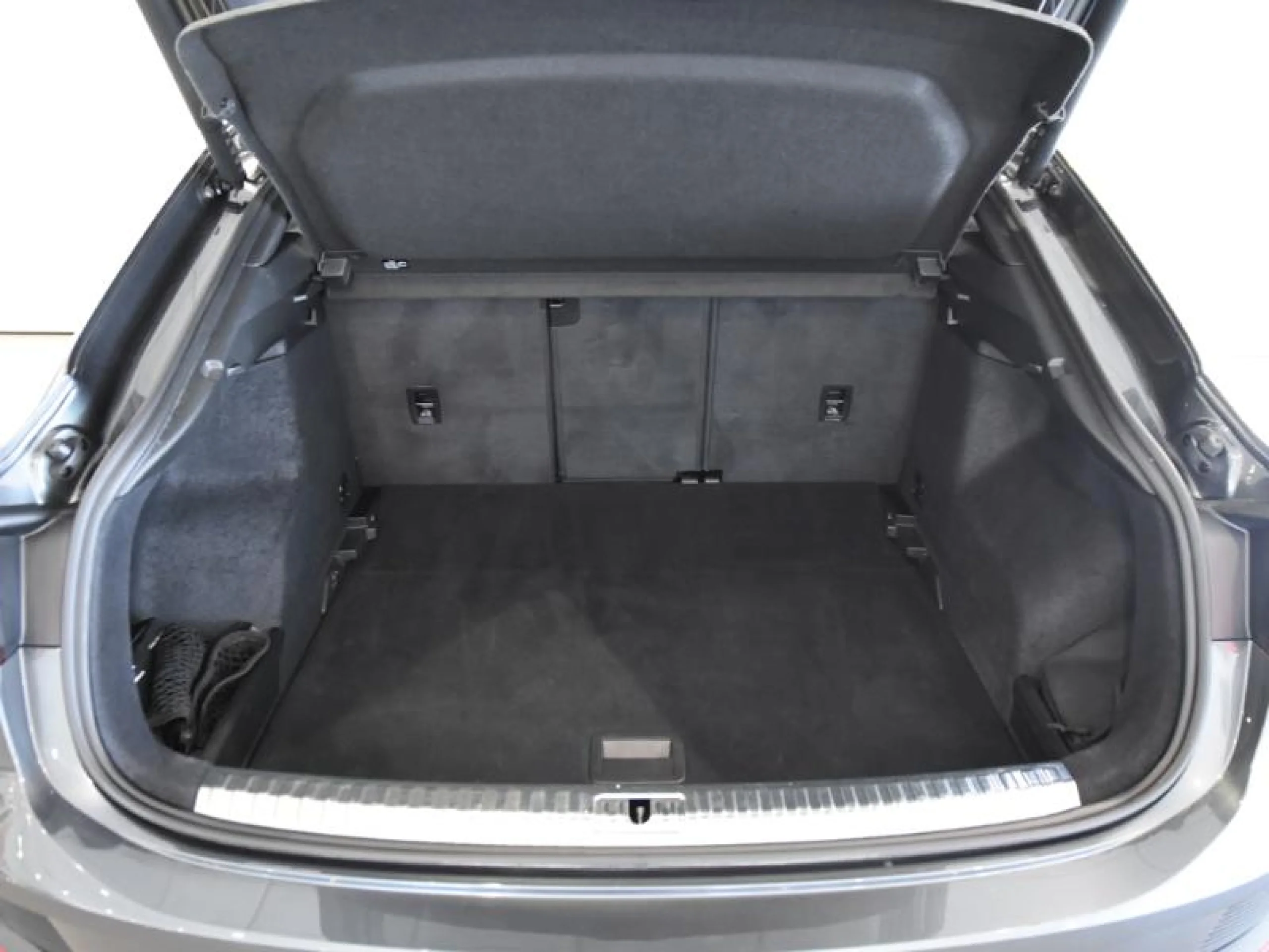 AUDI Q3 SPORTBACK BLACK LINE 35 TDI 110KW (150CV) S TRONIC - Foto 7