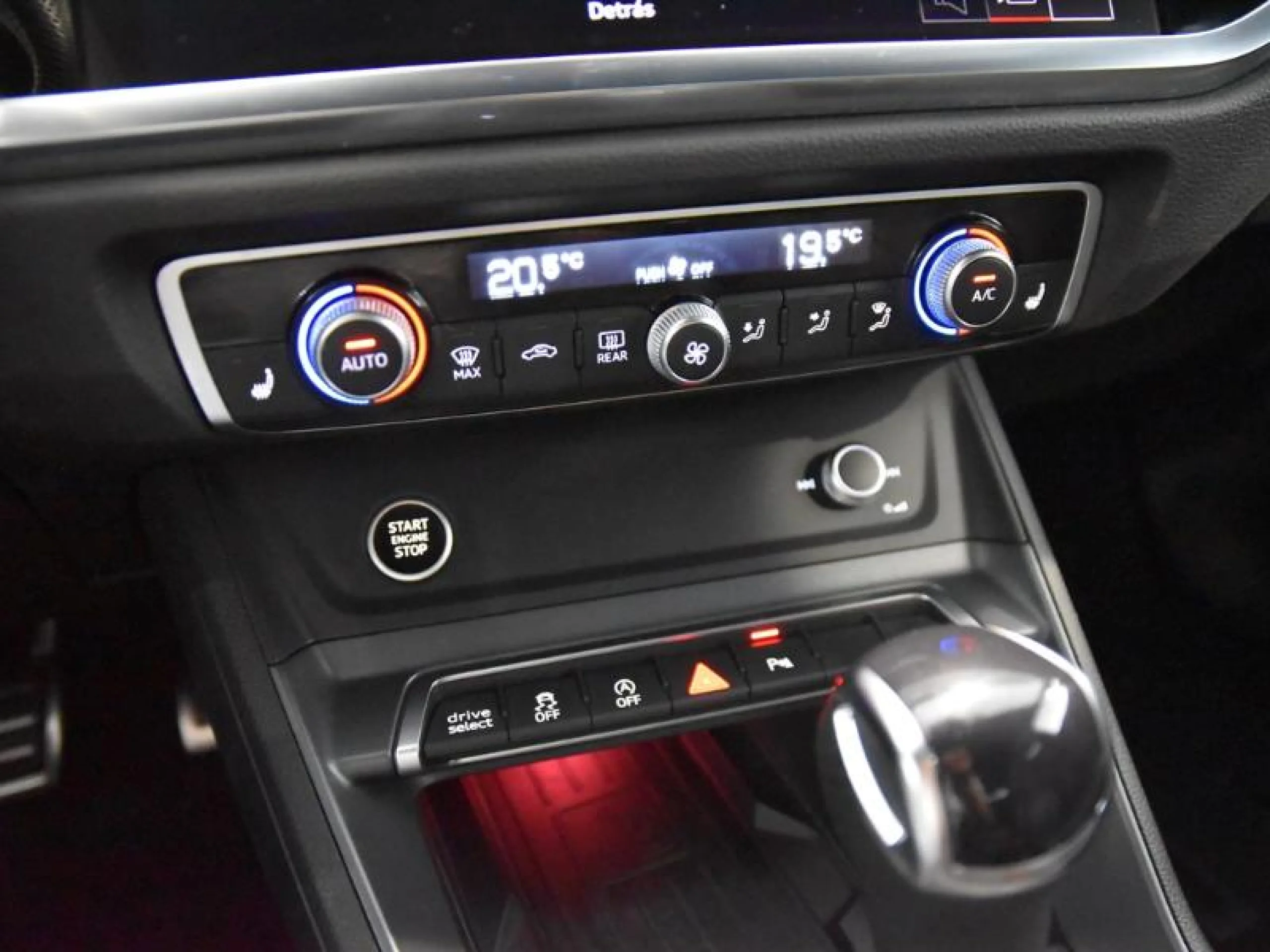 AUDI Q3 SPORTBACK BLACK LINE 35 TDI 110KW (150CV) S TRONIC - Foto 10