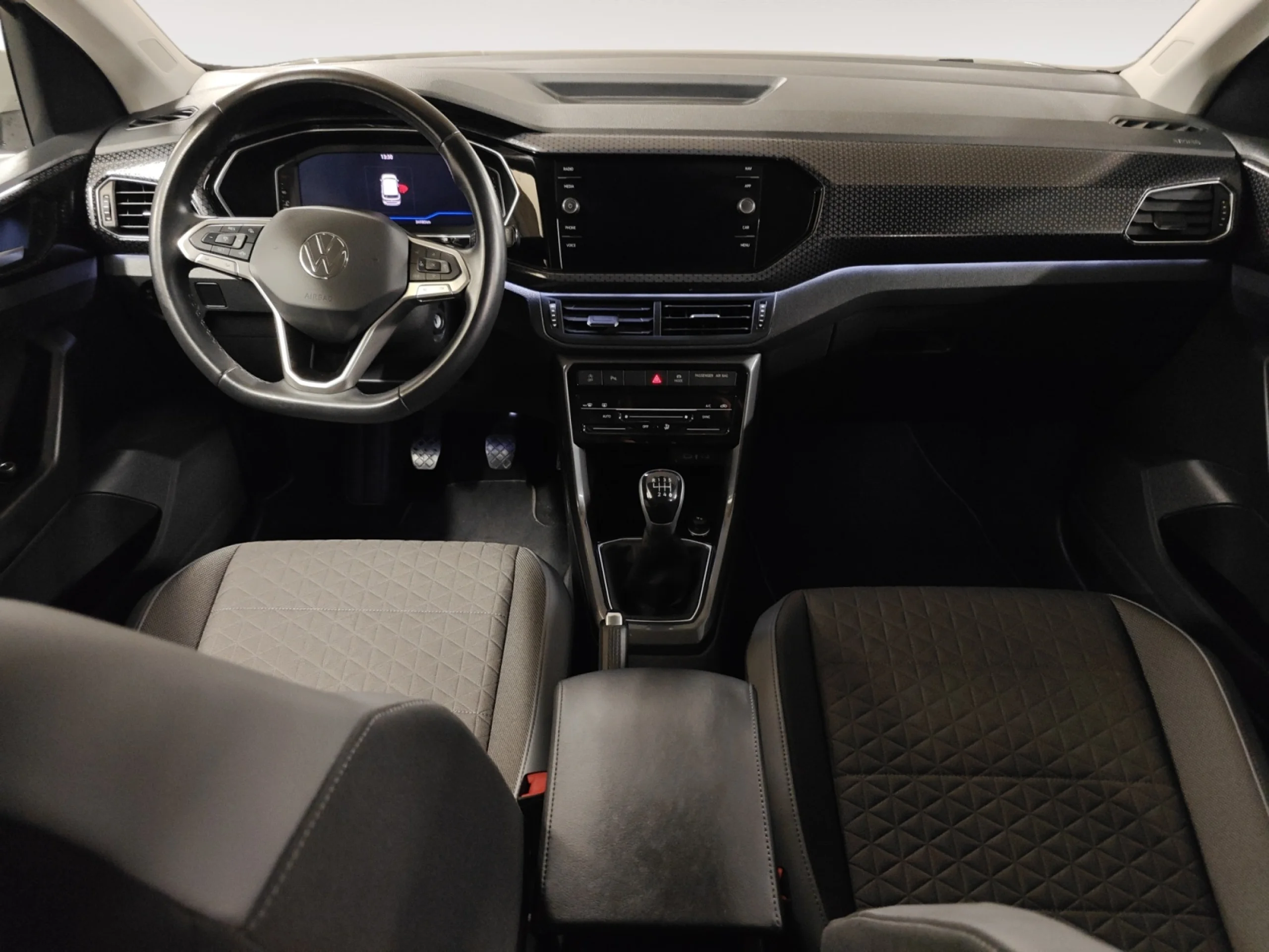 VOLKSWAGEN T CROSS SPORT 1.0 TSI 81KW (110CV) - Foto 4