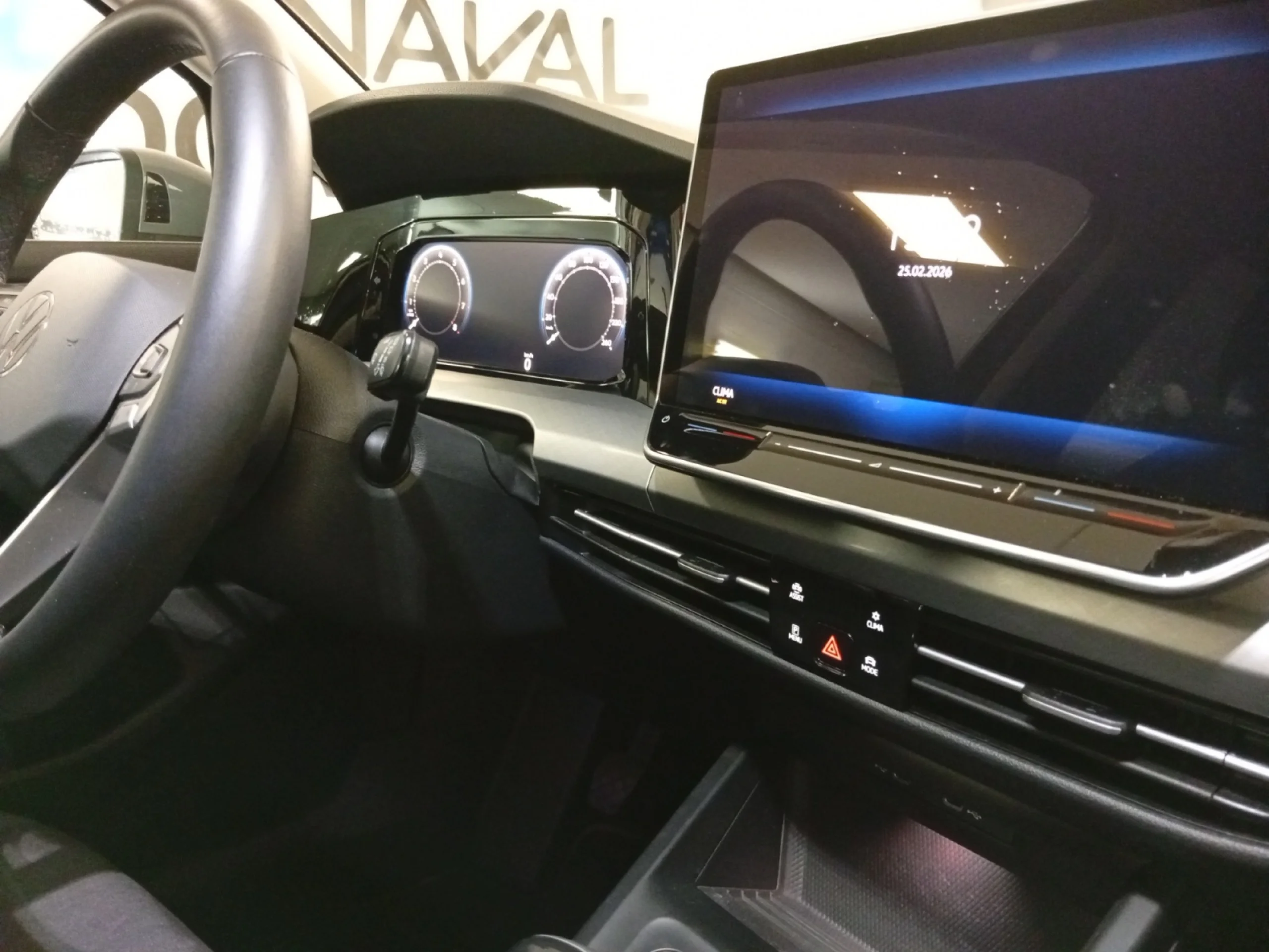 VOLKSWAGEN GOLF ··MÁS·· 1.5 TSI 85KW (115CV) - Foto 13