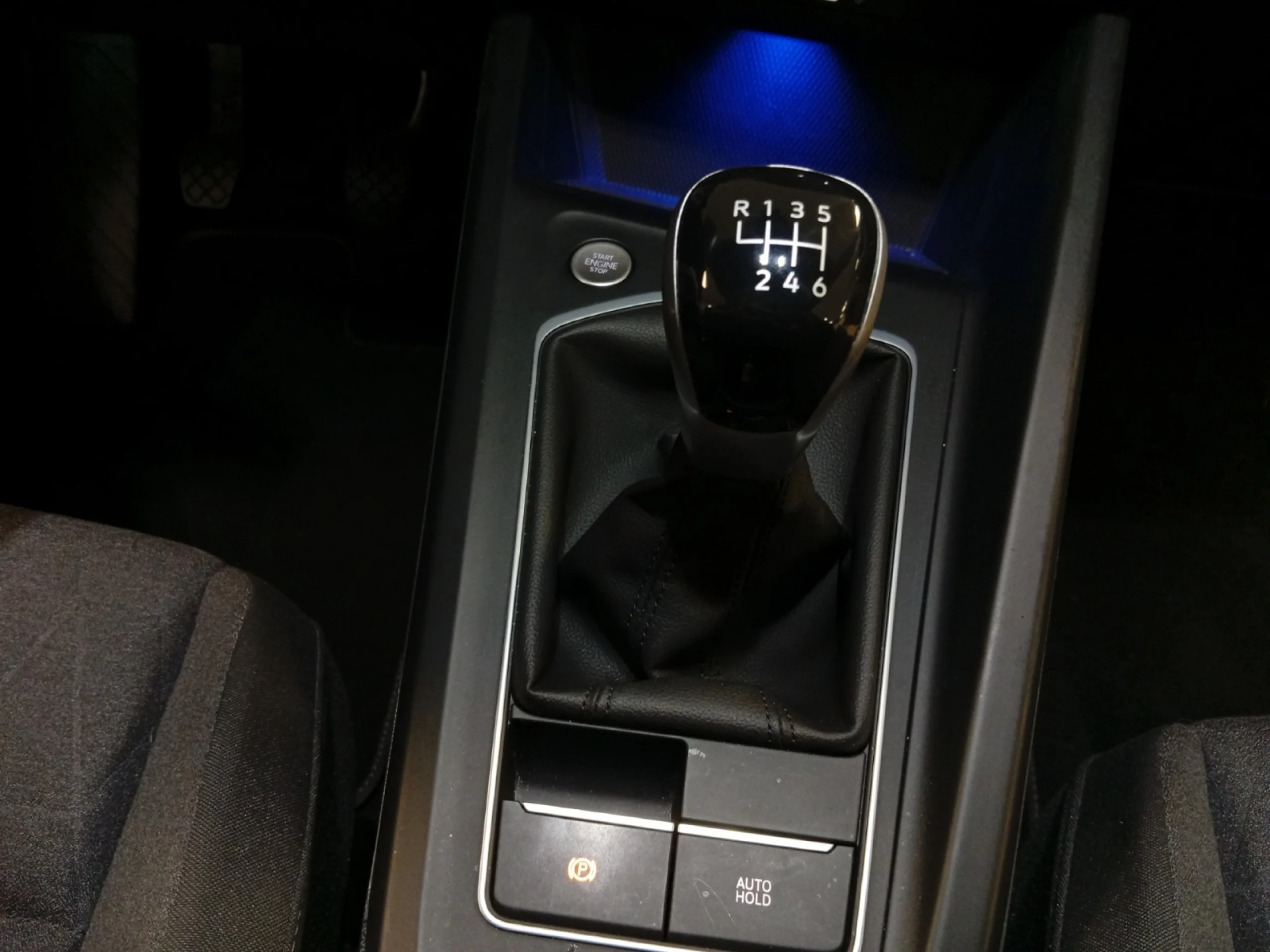 VOLKSWAGEN GOLF ··MÁS·· 1.5 TSI 85KW (115CV) - Foto 17