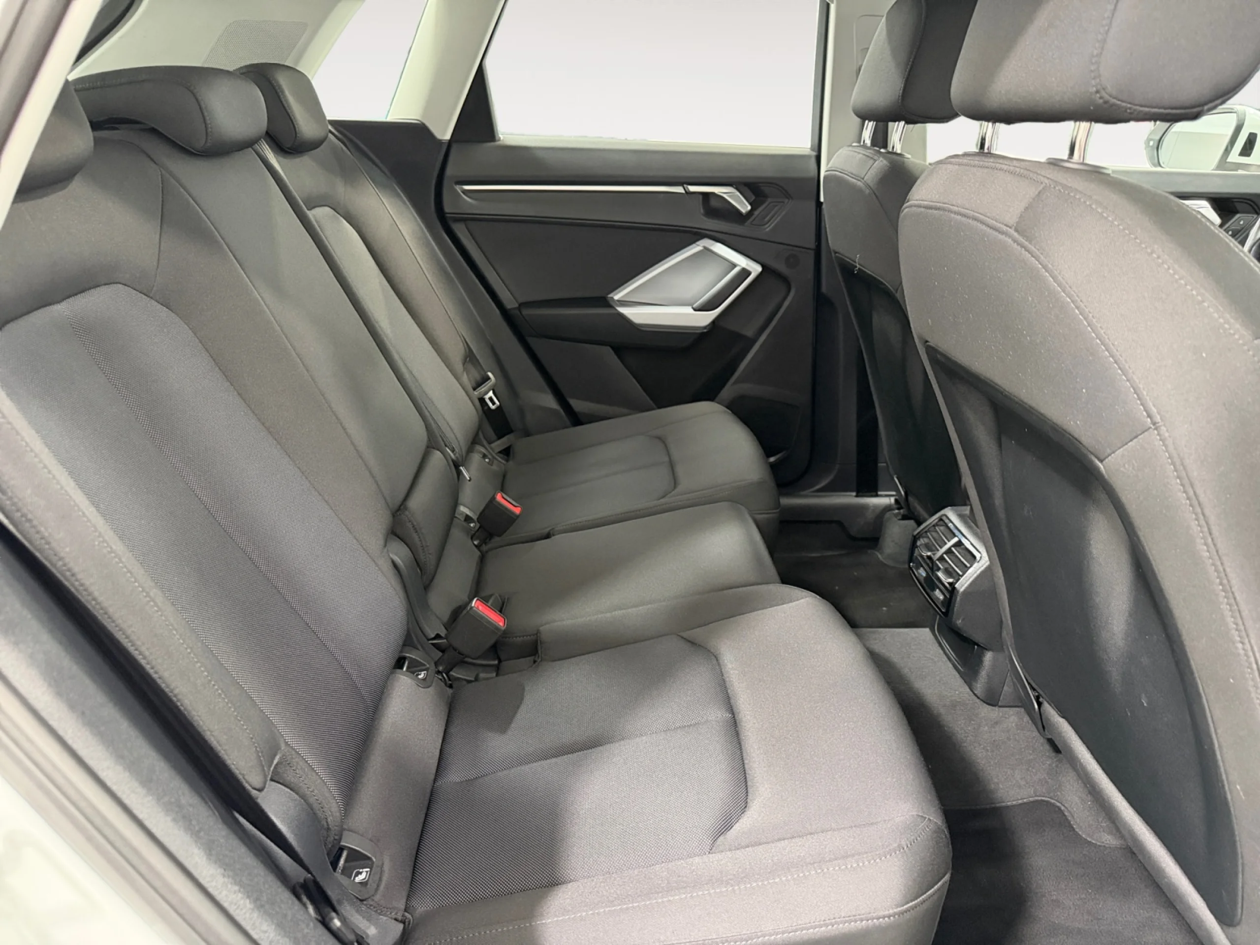 AUDI Q3 ADVANCED 35 TDI 110KW (150CV) S TRONIC - Foto 6