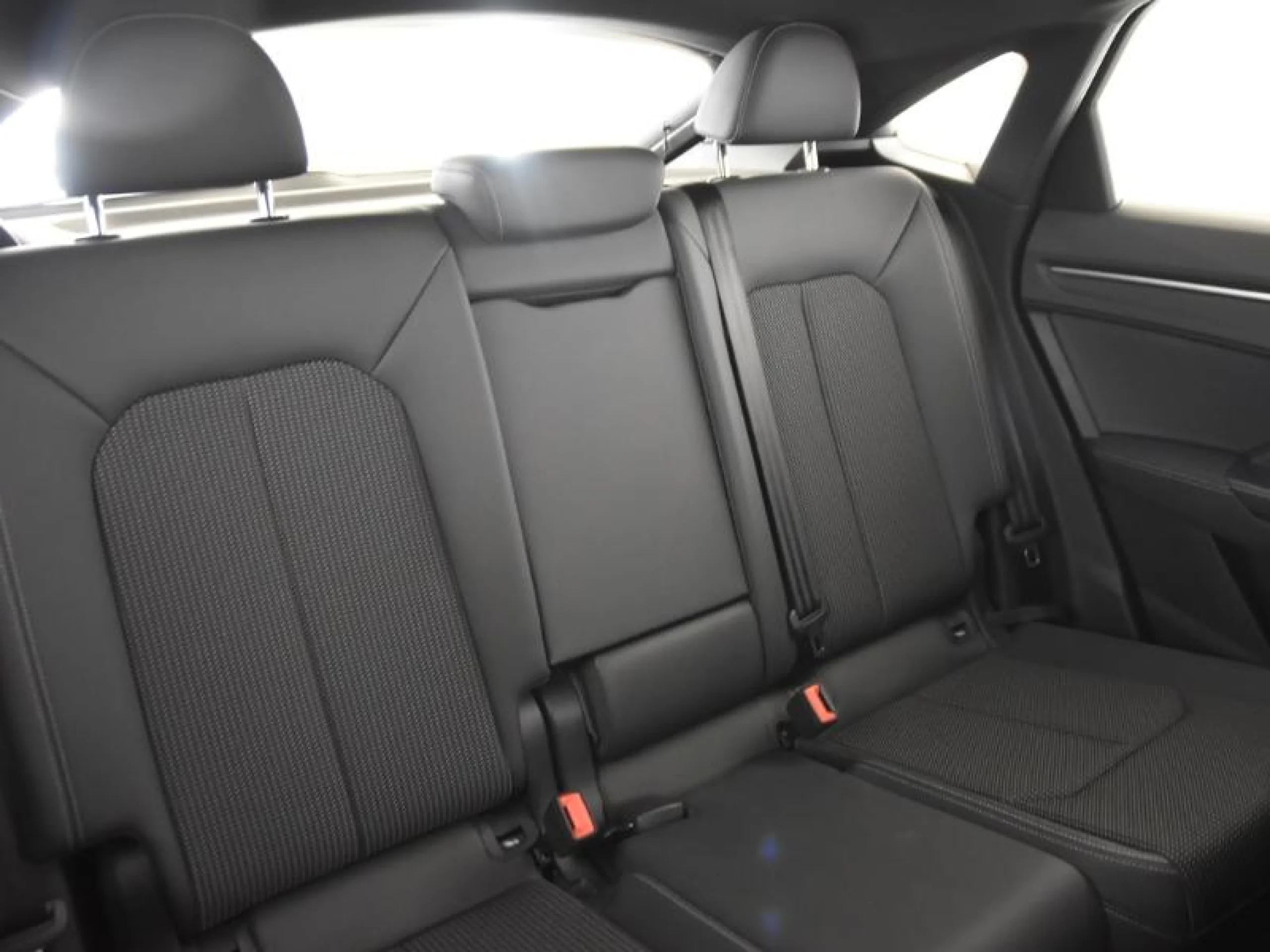 AUDI Q3 45 TFSI E 180KW S TRONIC S LINE - Foto 6