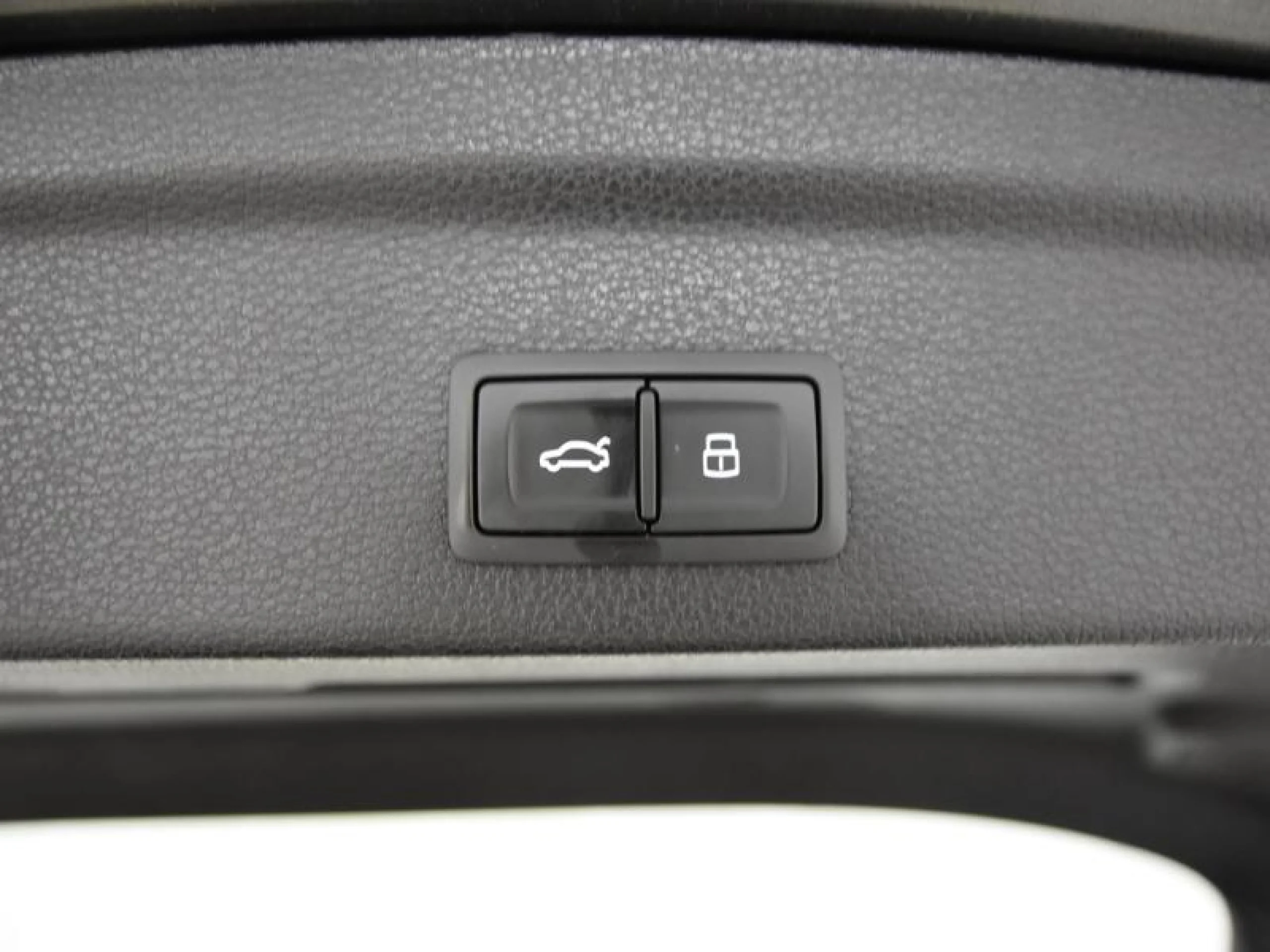 AUDI Q3 45 TFSI E 180KW S TRONIC S LINE - Foto 9