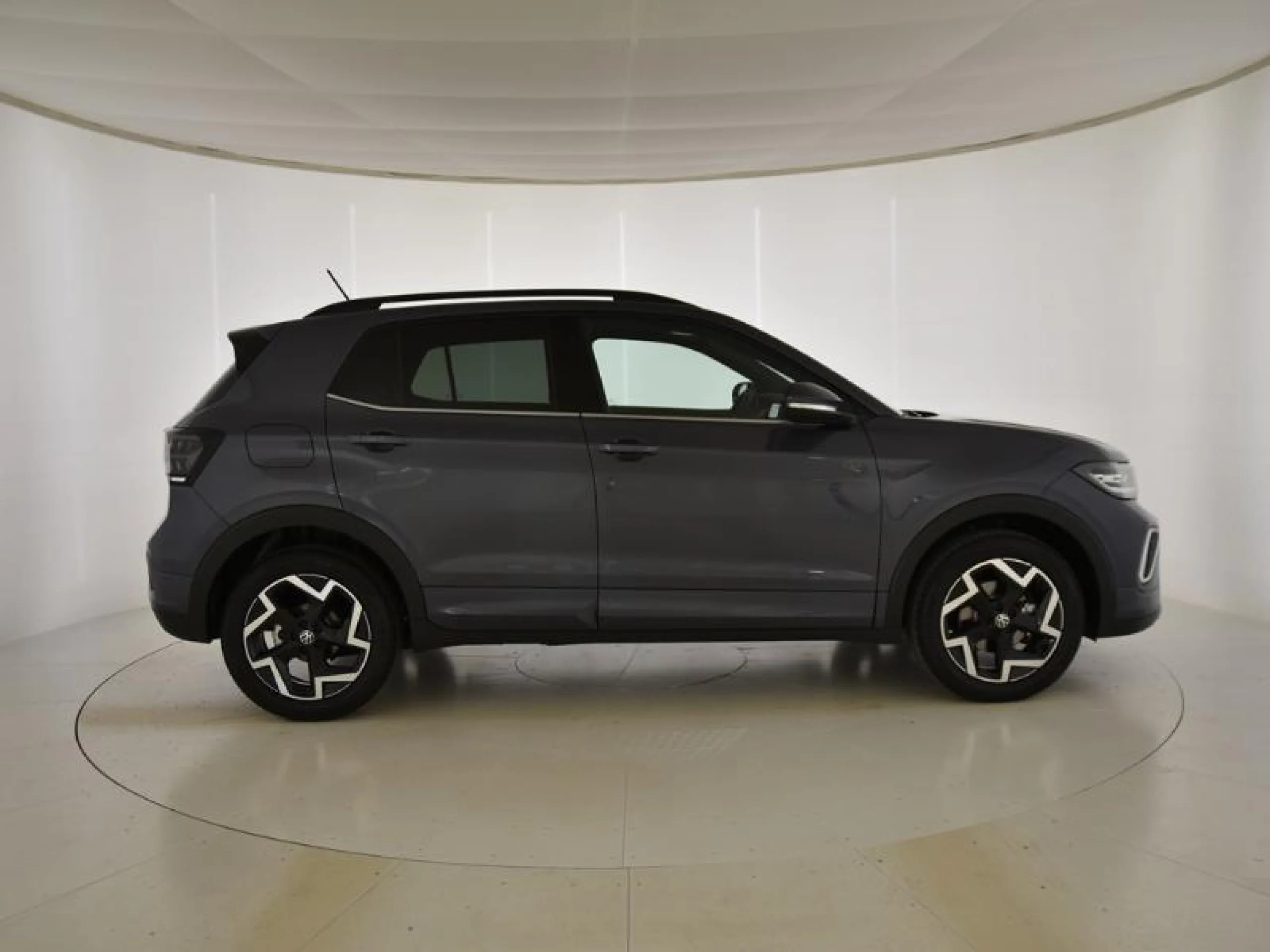 VOLKSWAGEN T CROSS R LINE 1.0 TSI 85KW (115CV) - Foto 3