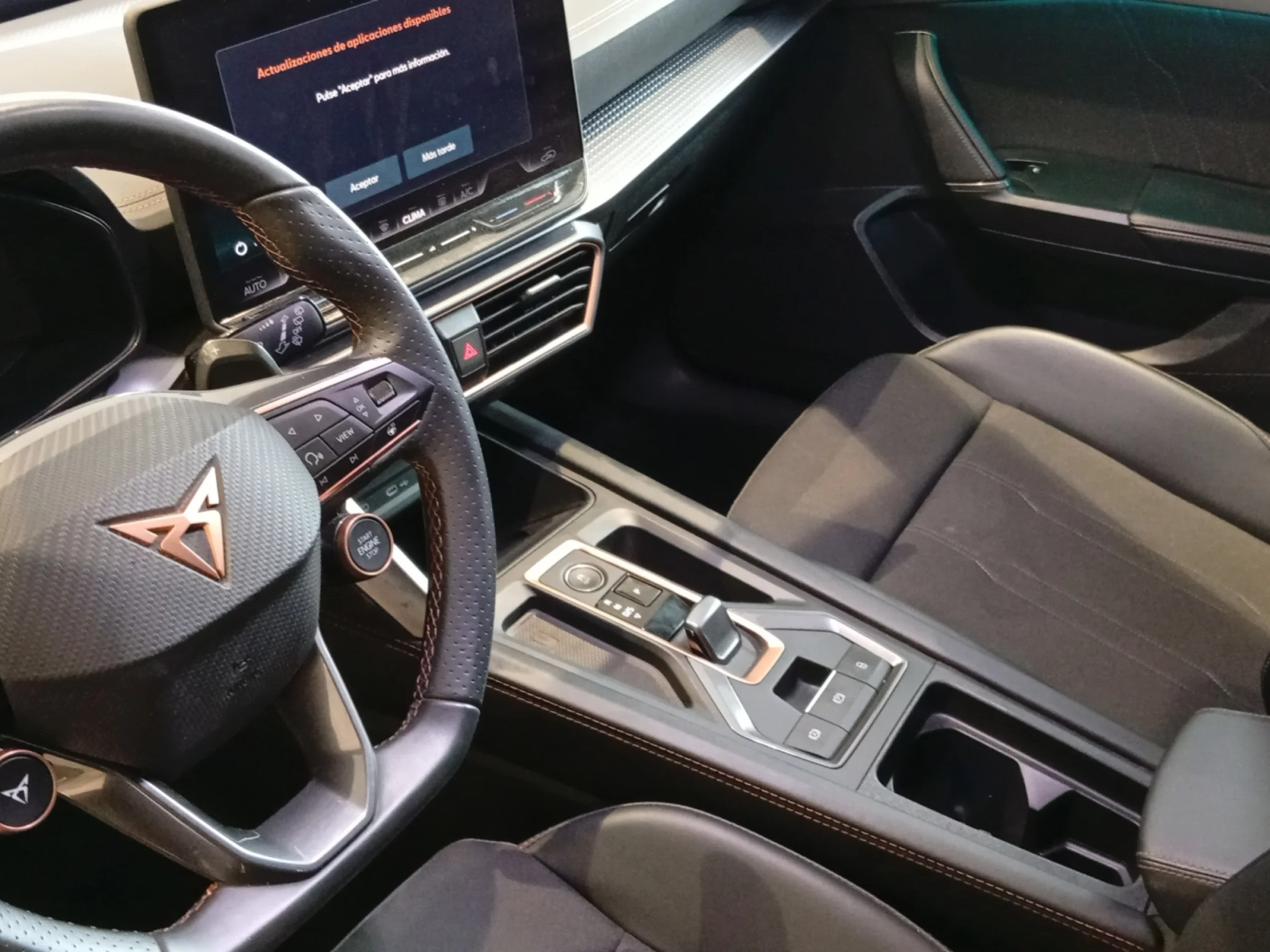 CUPRA LEON 1.5 ETSI 110KW (150CV) DSG - Foto 10