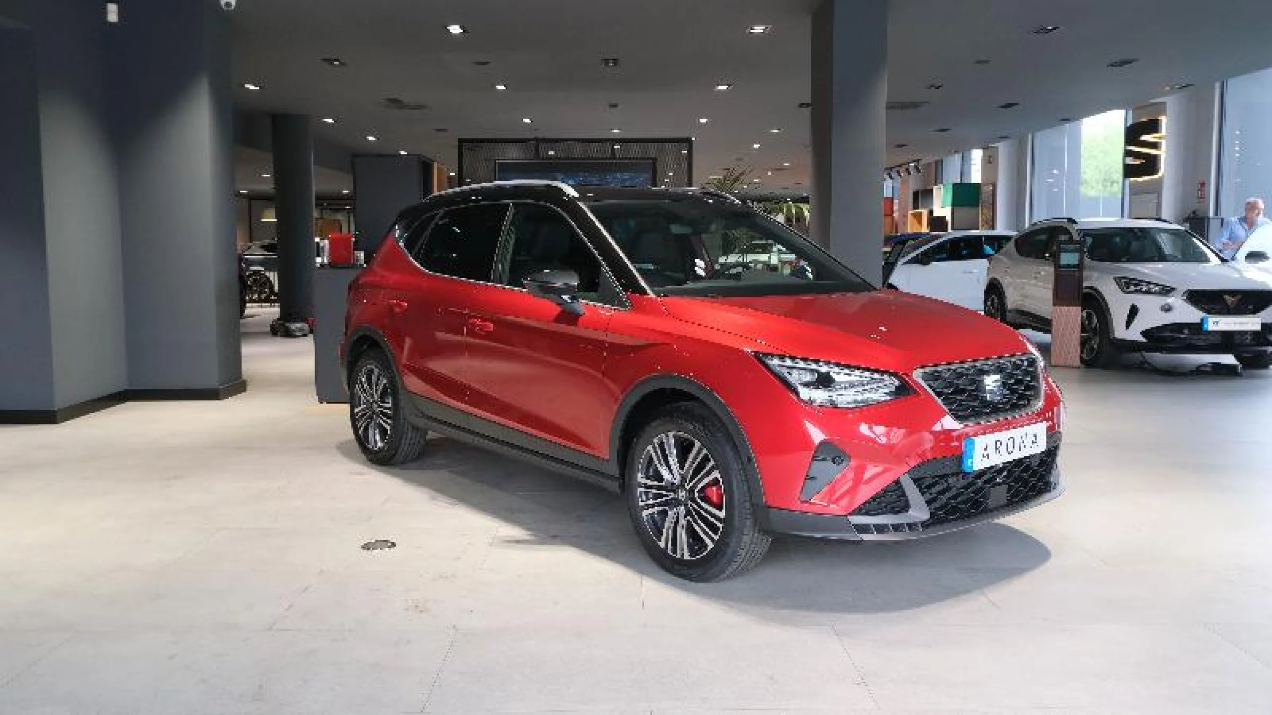 SEAT ARONA ARONA 1.0 TSI 85 KW (115 CV) START/STOP FR XL - Foto 2