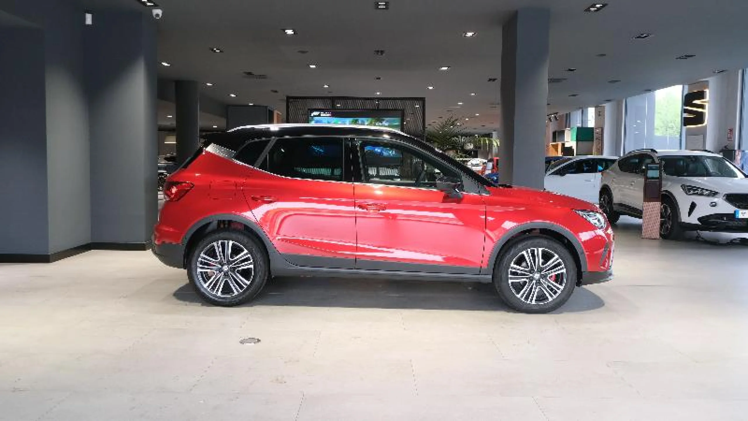 SEAT ARONA ARONA 1.0 TSI 85 KW (115 CV) START/STOP FR XL - Foto 3
