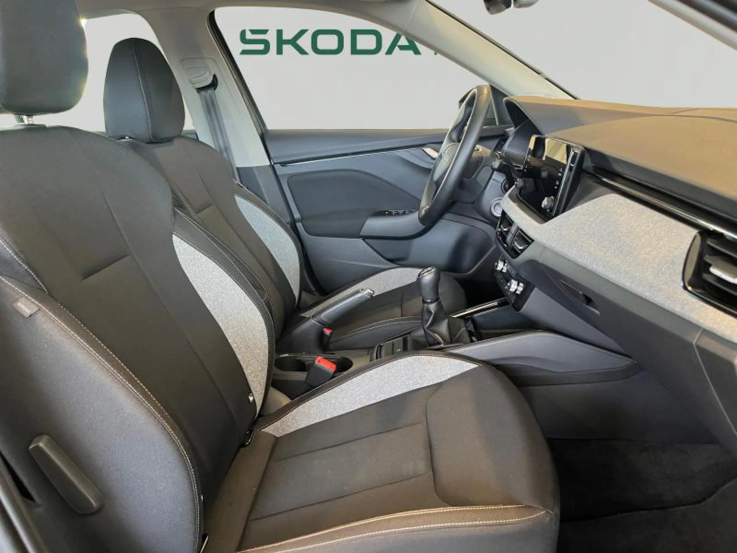 SKODA KAMIQ 1.0 TSI 85KW (115CV) SELECTION - Foto 5