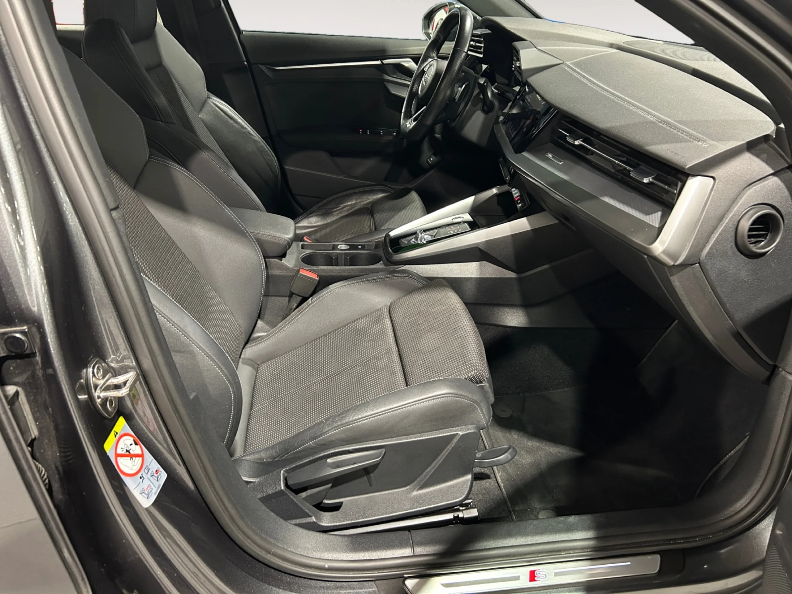 AUDI A3 SPORTBACK 35 TDI 110KW (150CV) S TRONIC - Foto 5