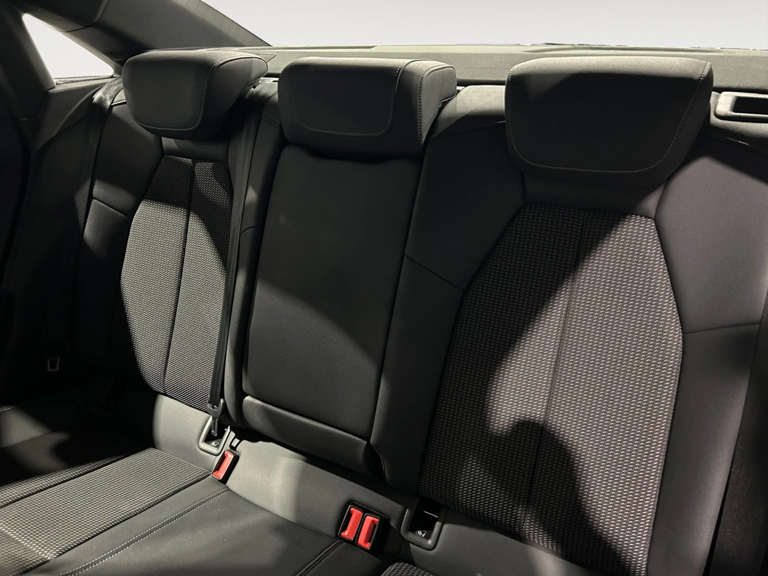 AUDI A3 SPORTBACK 35 TDI 110KW (150CV) S TRONIC - Foto 6