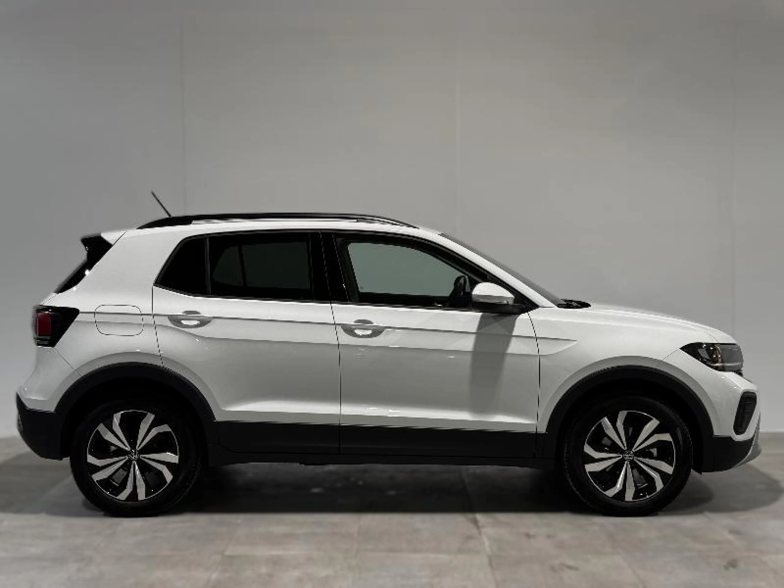 VOLKSWAGEN T CROSS T CROSS MÁS 1.0 TSI 115CV DSG 7VEL - Foto 3