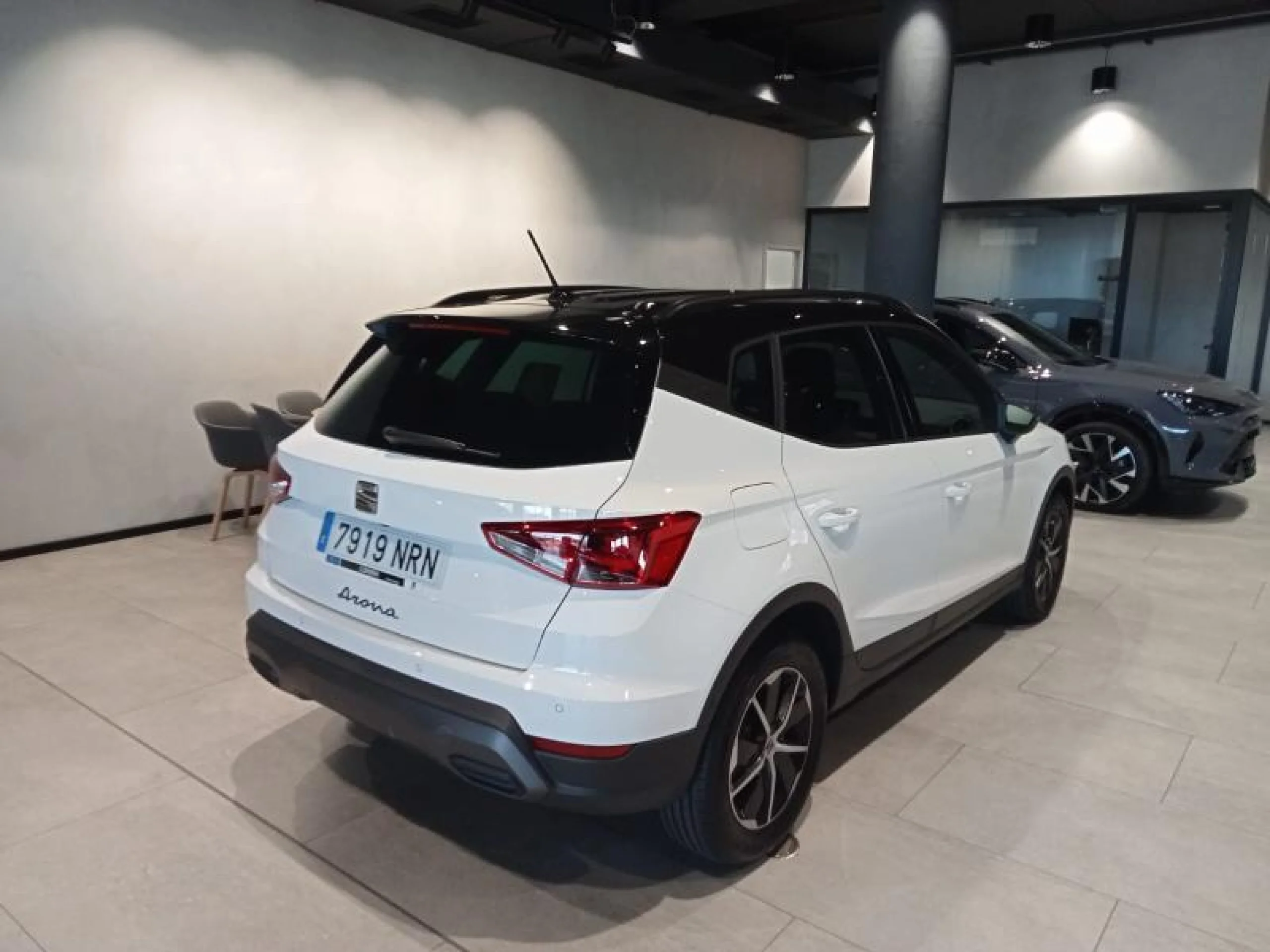 SEAT ARONA 1.0 TSI 85KW (115CV) START&STOP STYLE+ - Foto 3