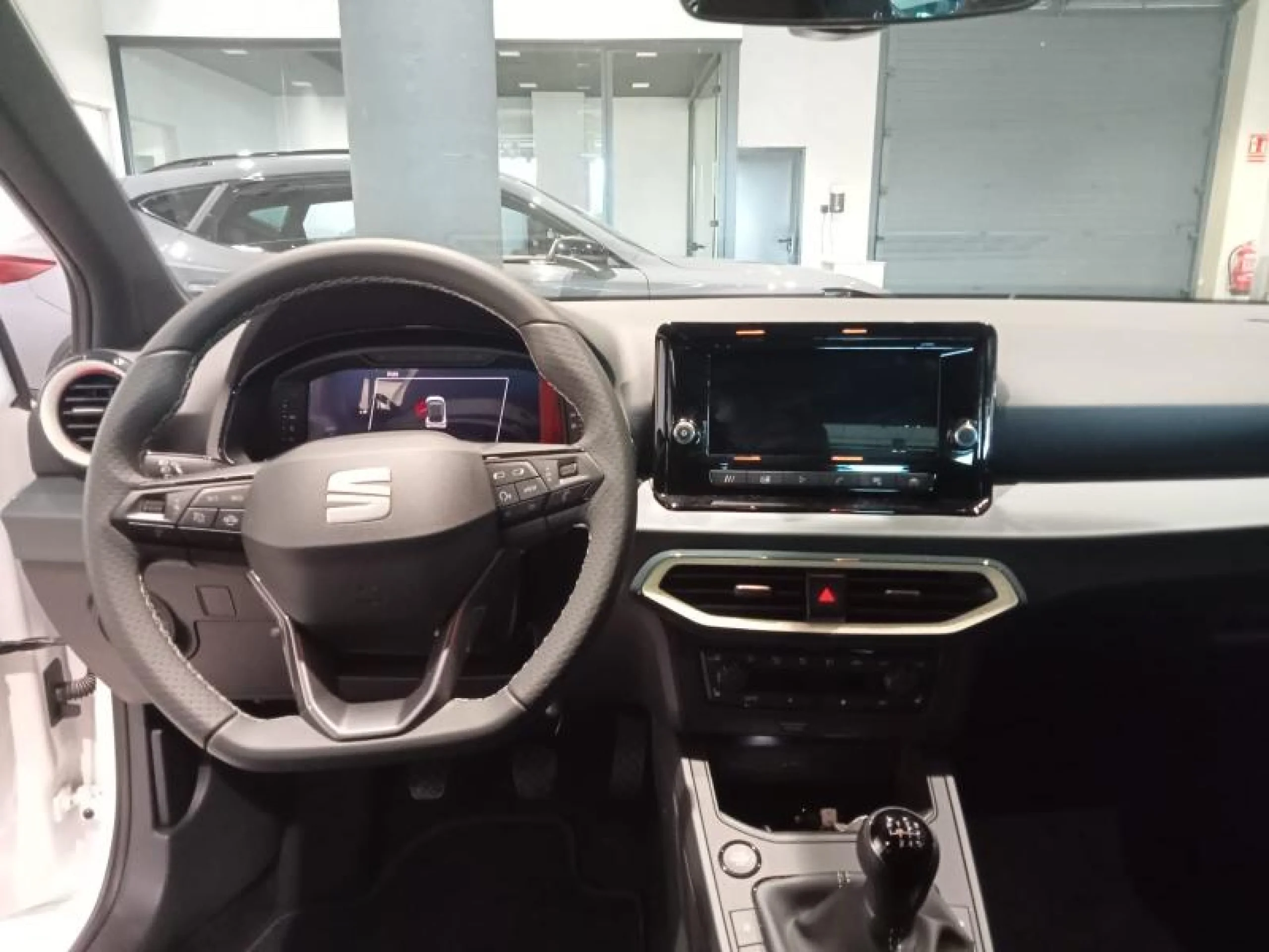 SEAT ARONA 1.0 TSI 85KW (115CV) START&STOP STYLE+ - Foto 6