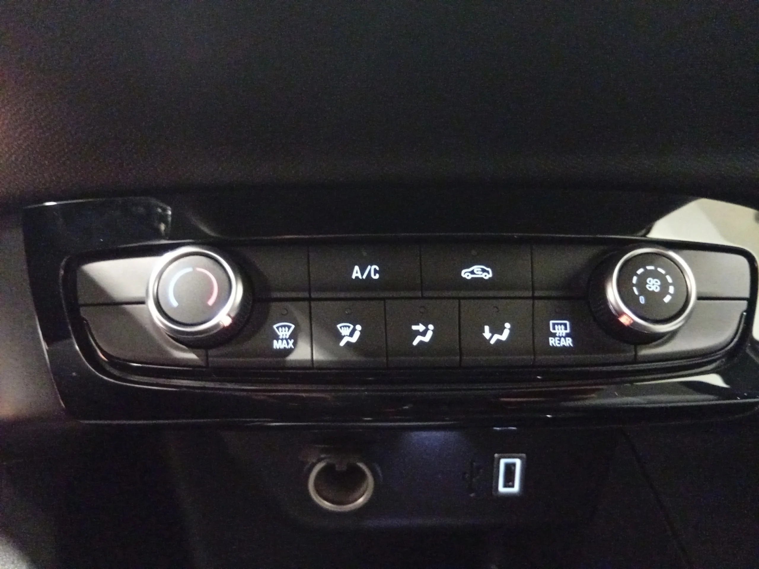 OPEL CORSA CORSA EDITION 1.2T XHL MT6 S/S 100 CV (74KW) - Foto 13