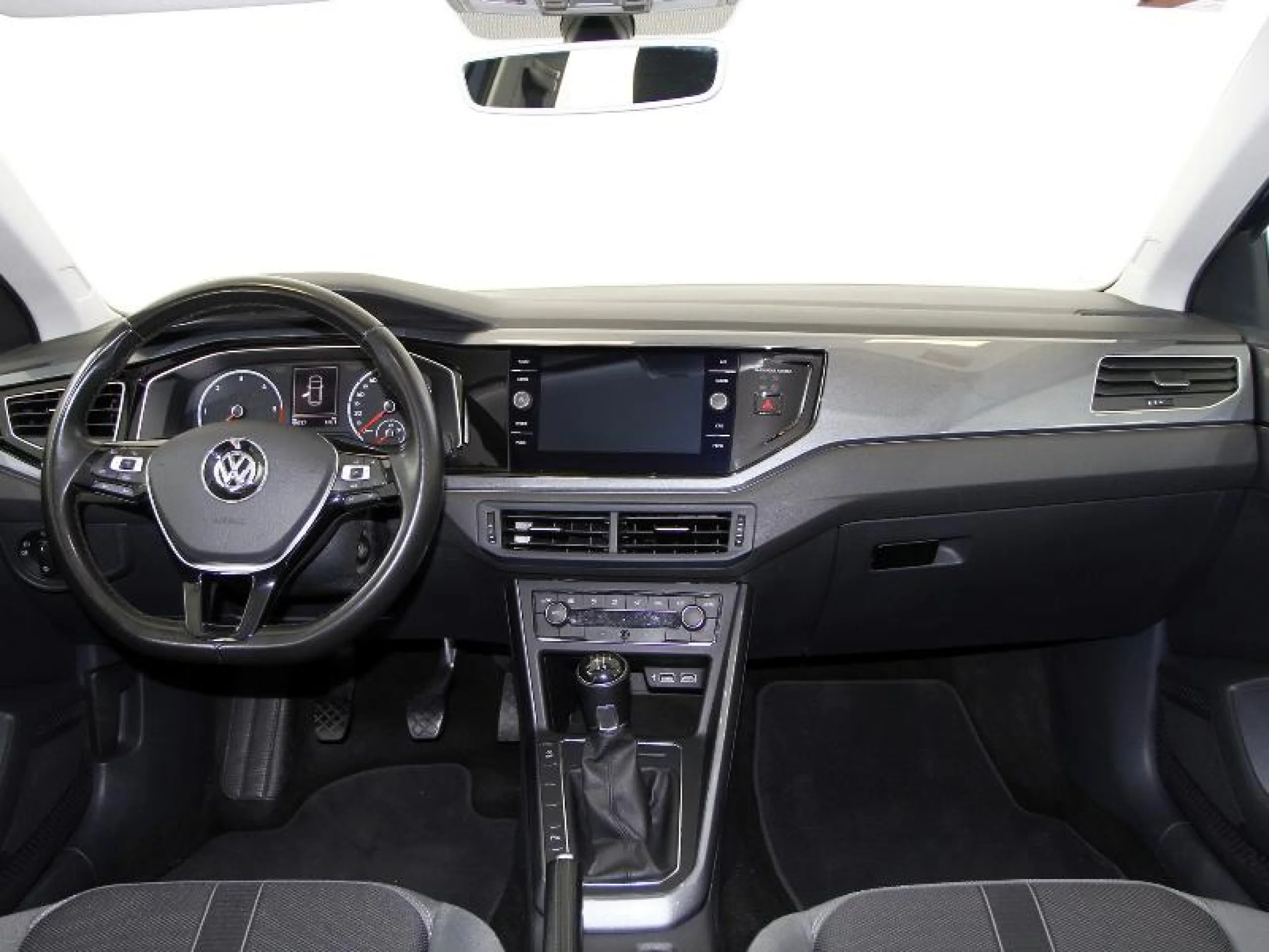 VOLKSWAGEN POLO SPORT 1.6 TDI 70KW (95CV) - Foto 16