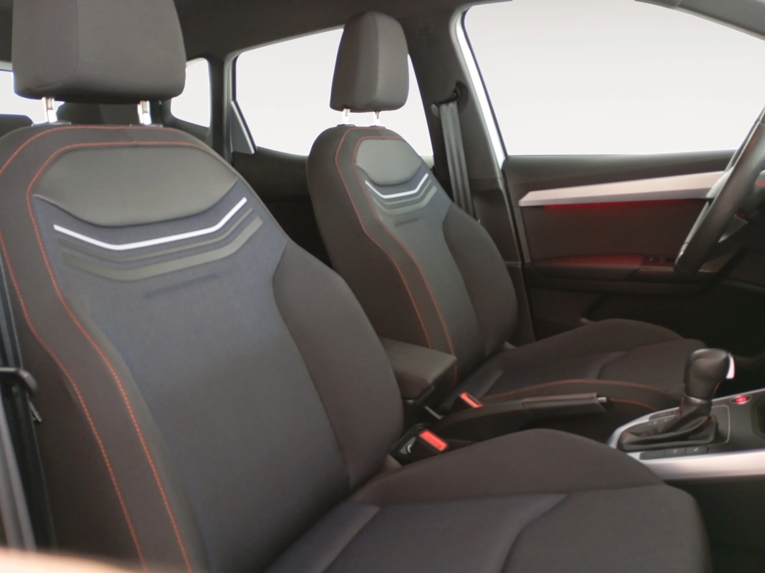 SEAT ARONA 1.0 TSI 81KW (110CV) DSG FR XM - Foto 5