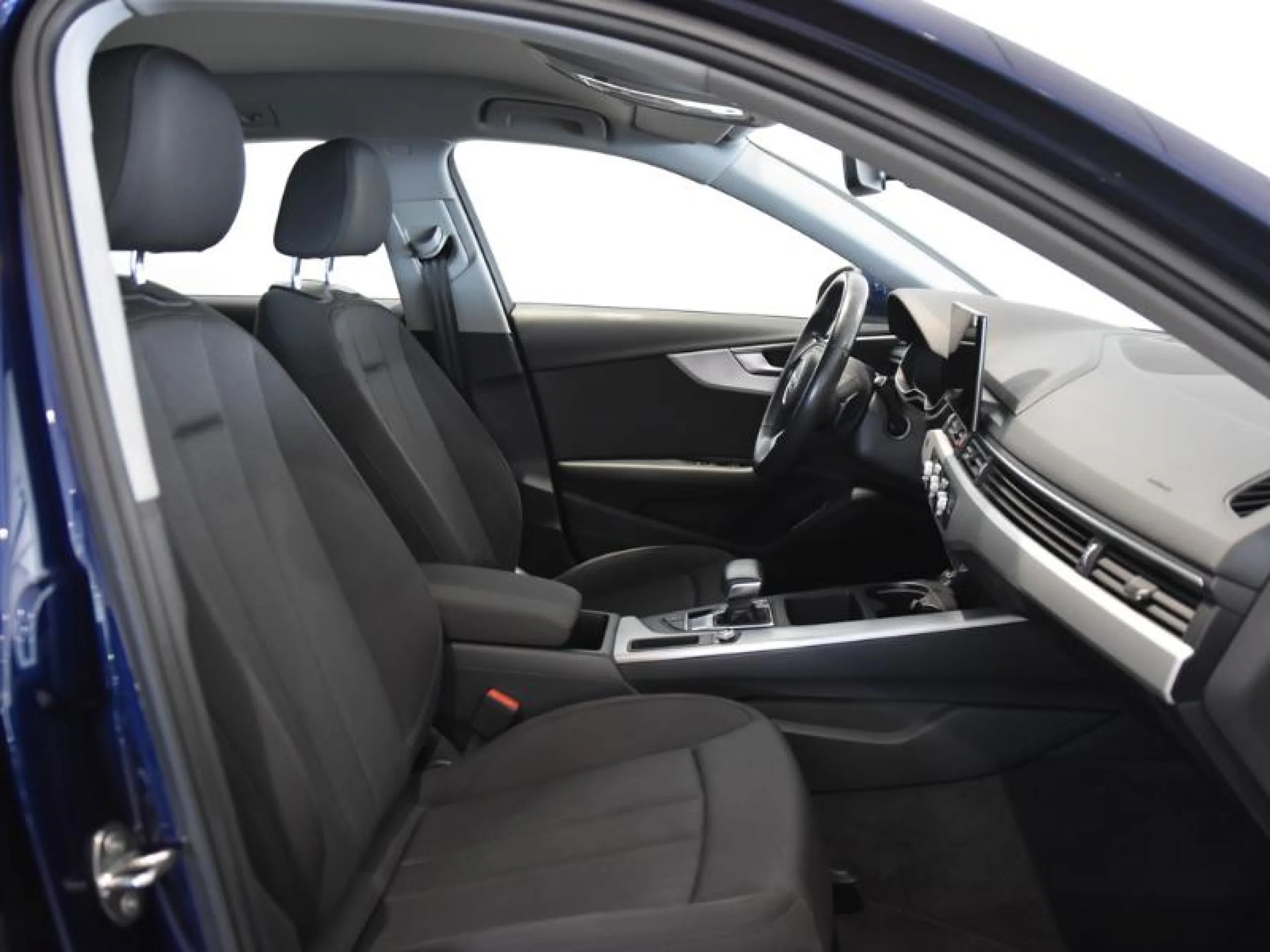 AUDI A4 AVANT ADVANCED 30 TDI 100KW S TRONIC - Foto 5