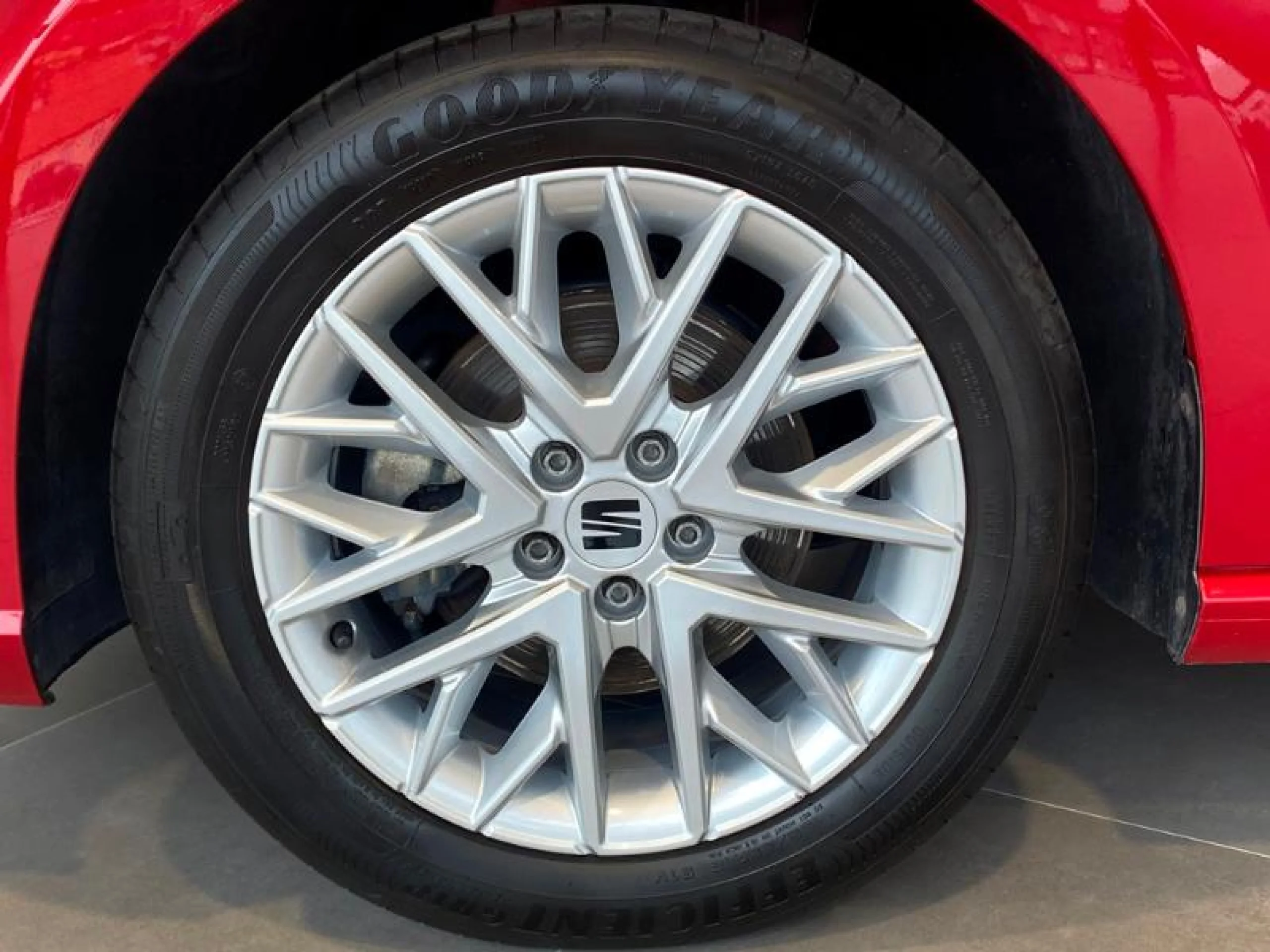 SEAT IBIZA 1.0 TSI 85KW (115CV) FR XM - Foto 8