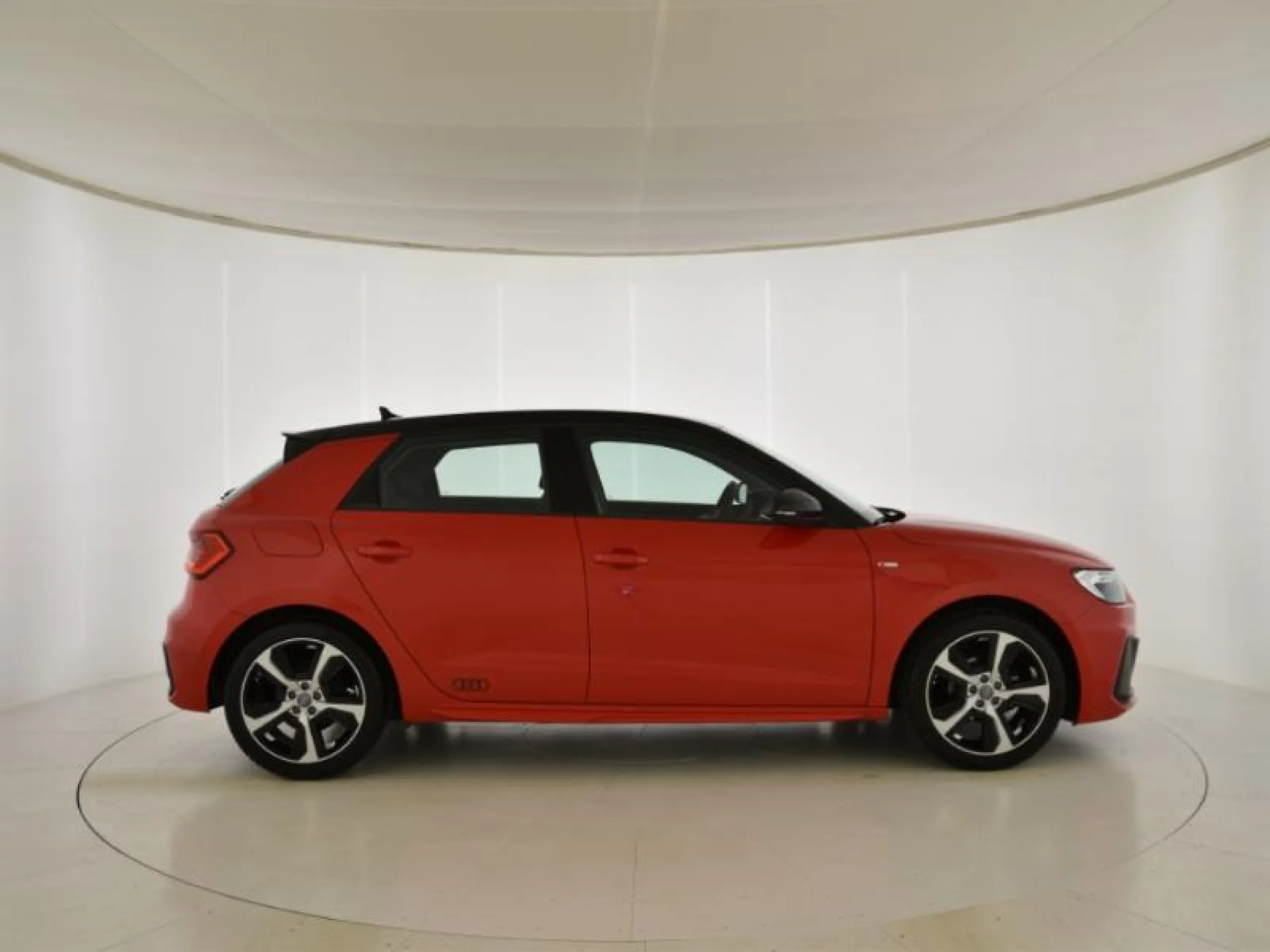 AUDI A1 SPORTBACK S LINE 25 TFSI 70KW (95CV) - Foto 3