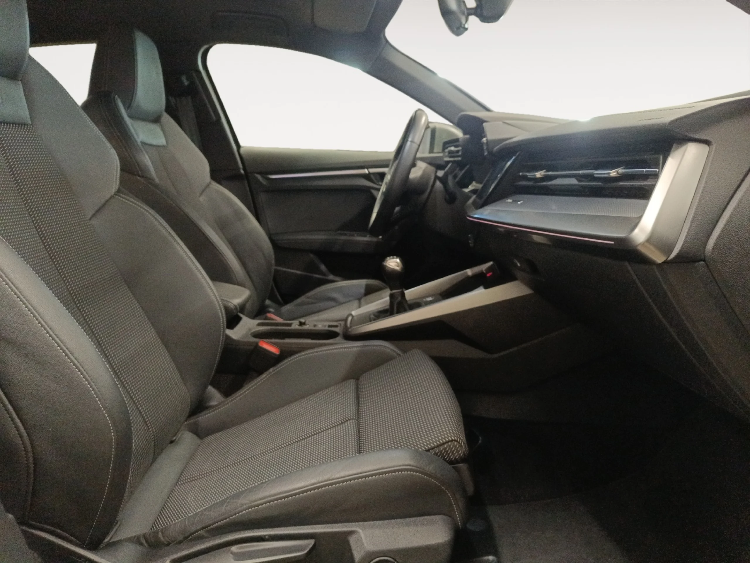 AUDI A3 SPORTBACK ADVANCED 35 TFSI 110KW (150CV) - Foto 5