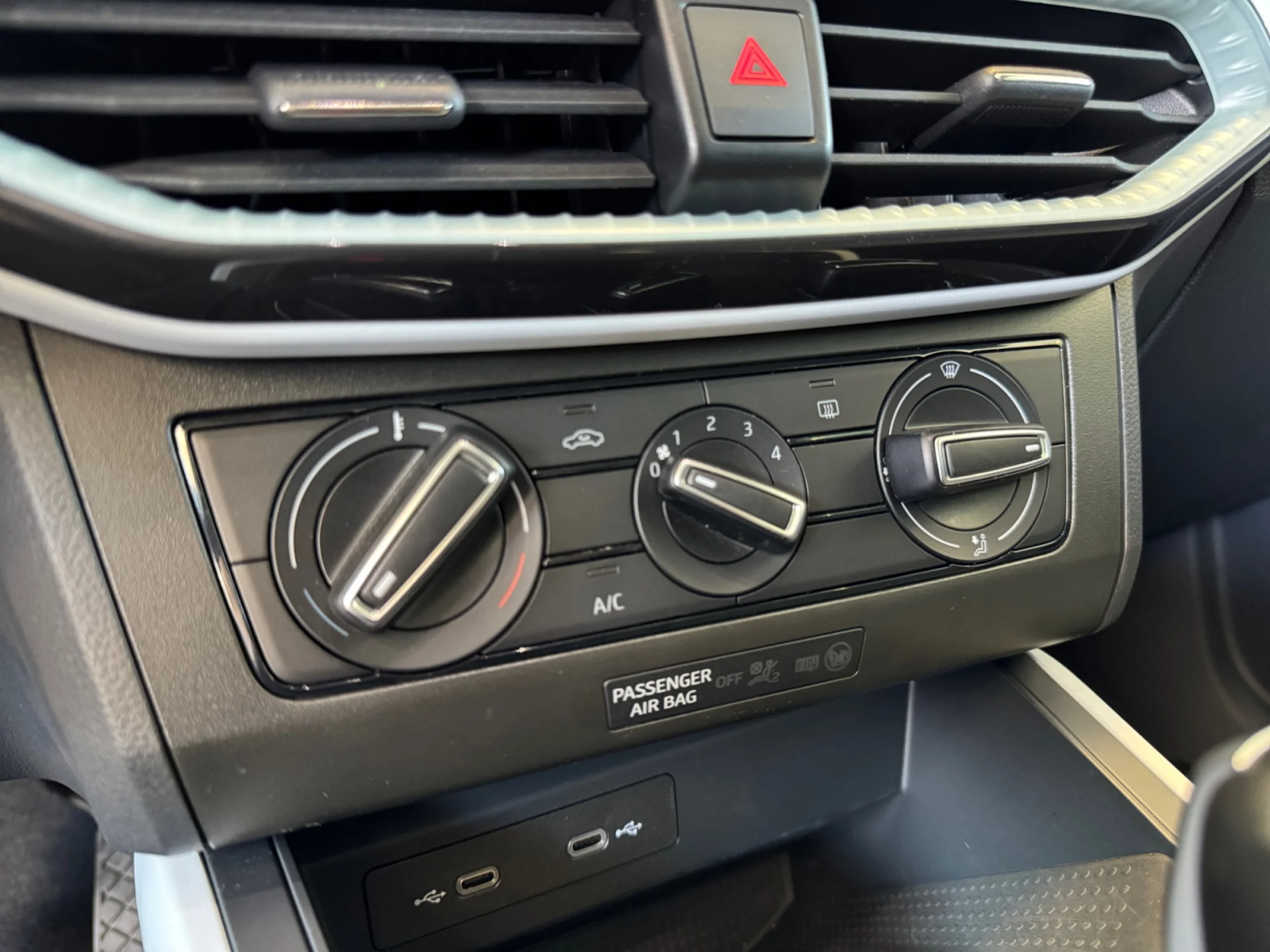 SEAT IBIZA 1.0 TSI 81KW (110CV) STYLE XL EDITION - Foto 13