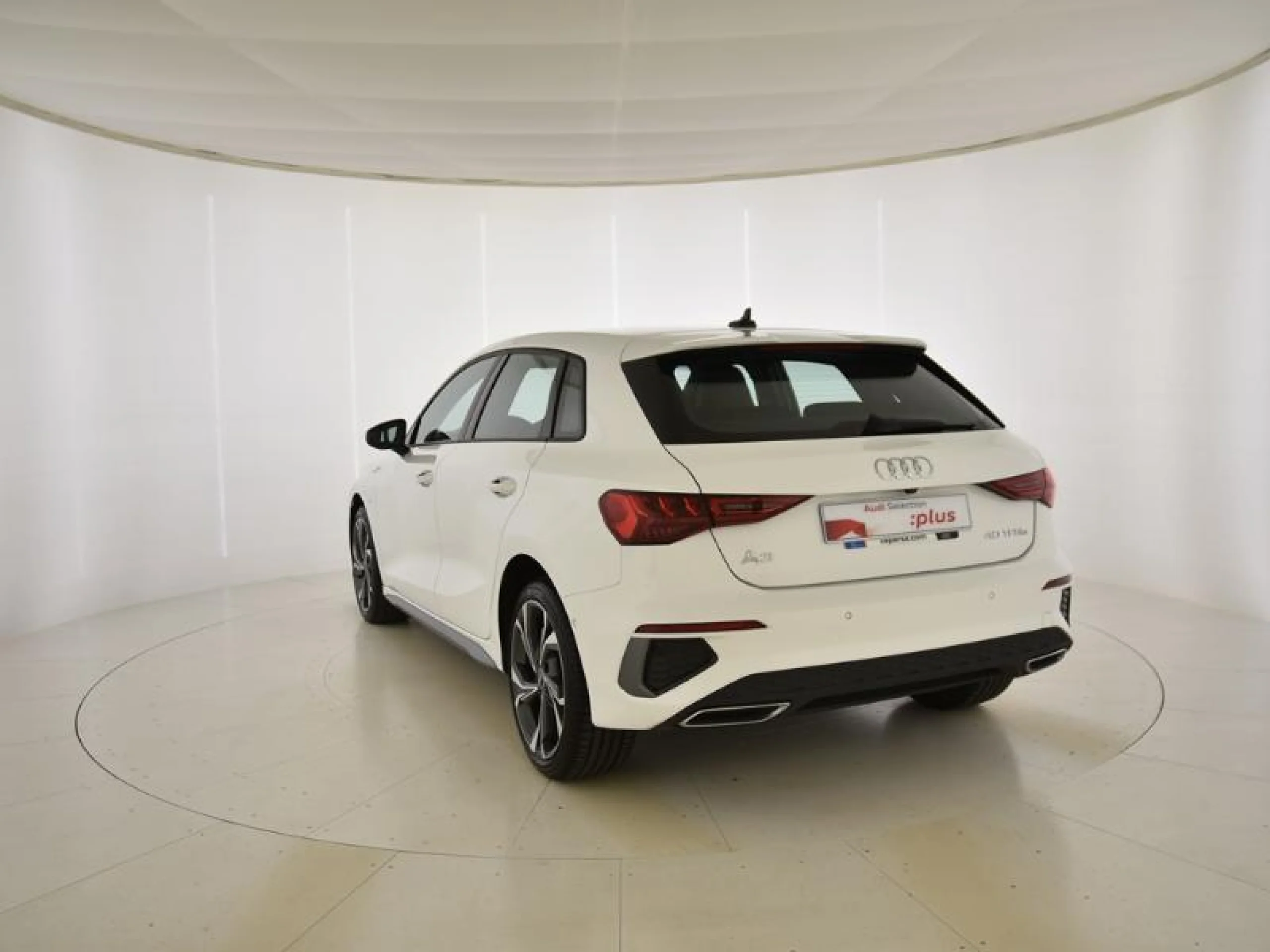 AUDI A3 SPORTBACK S LINE 40 TFSI E 150KW S TRON - Foto 2