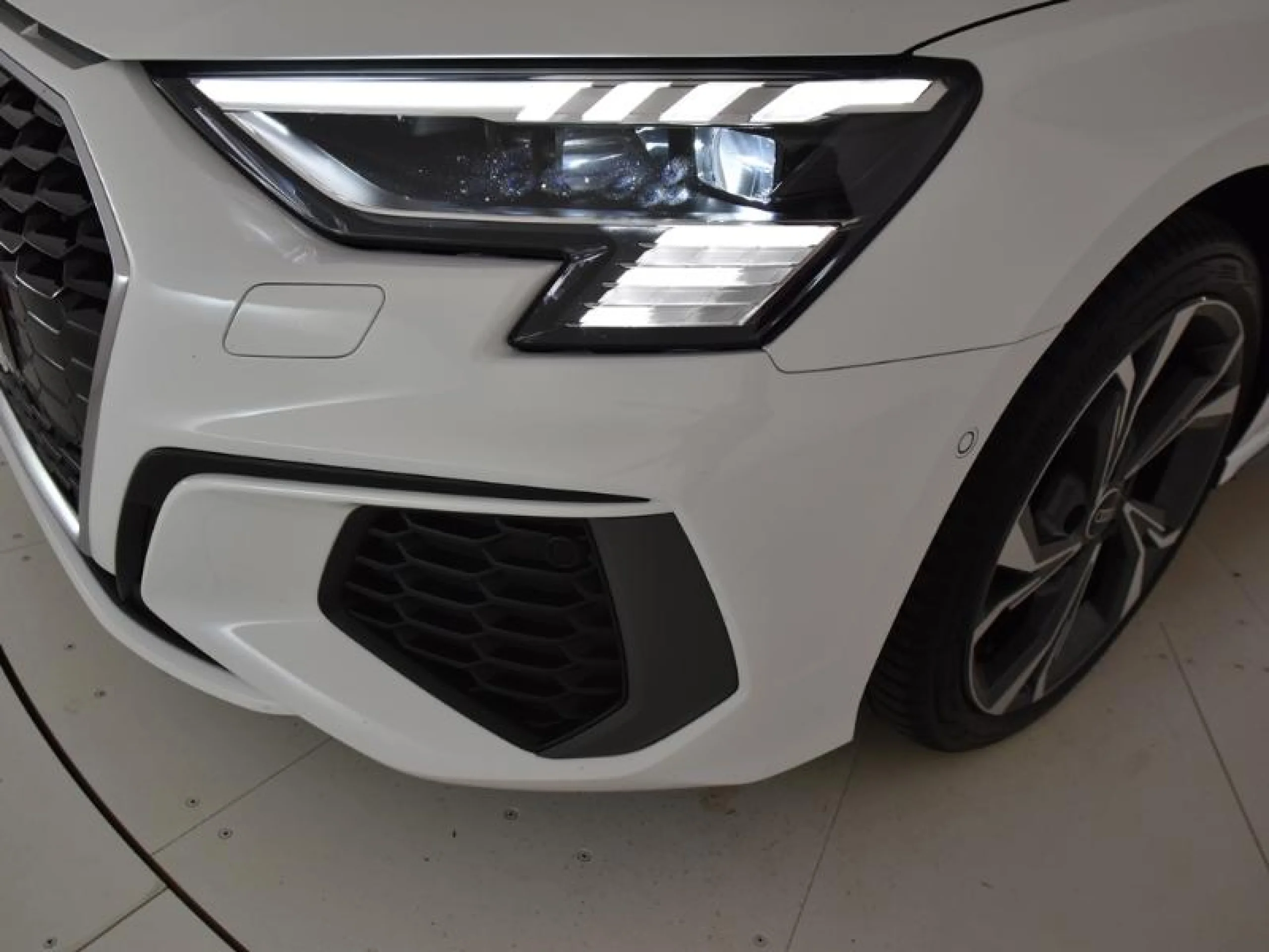 AUDI A3 SPORTBACK S LINE 40 TFSI E 150KW S TRON - Foto 18