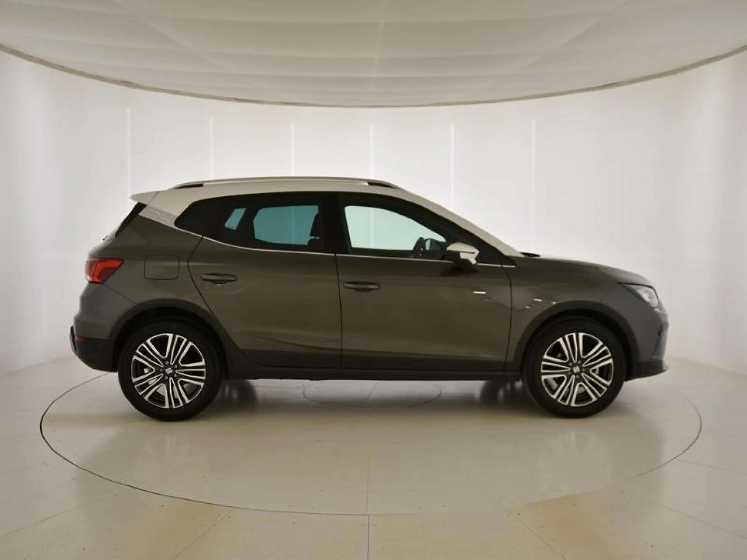 SEAT ARONA 1.0 TSI 85KW (115CV) XPERIENCE XM - Foto 3