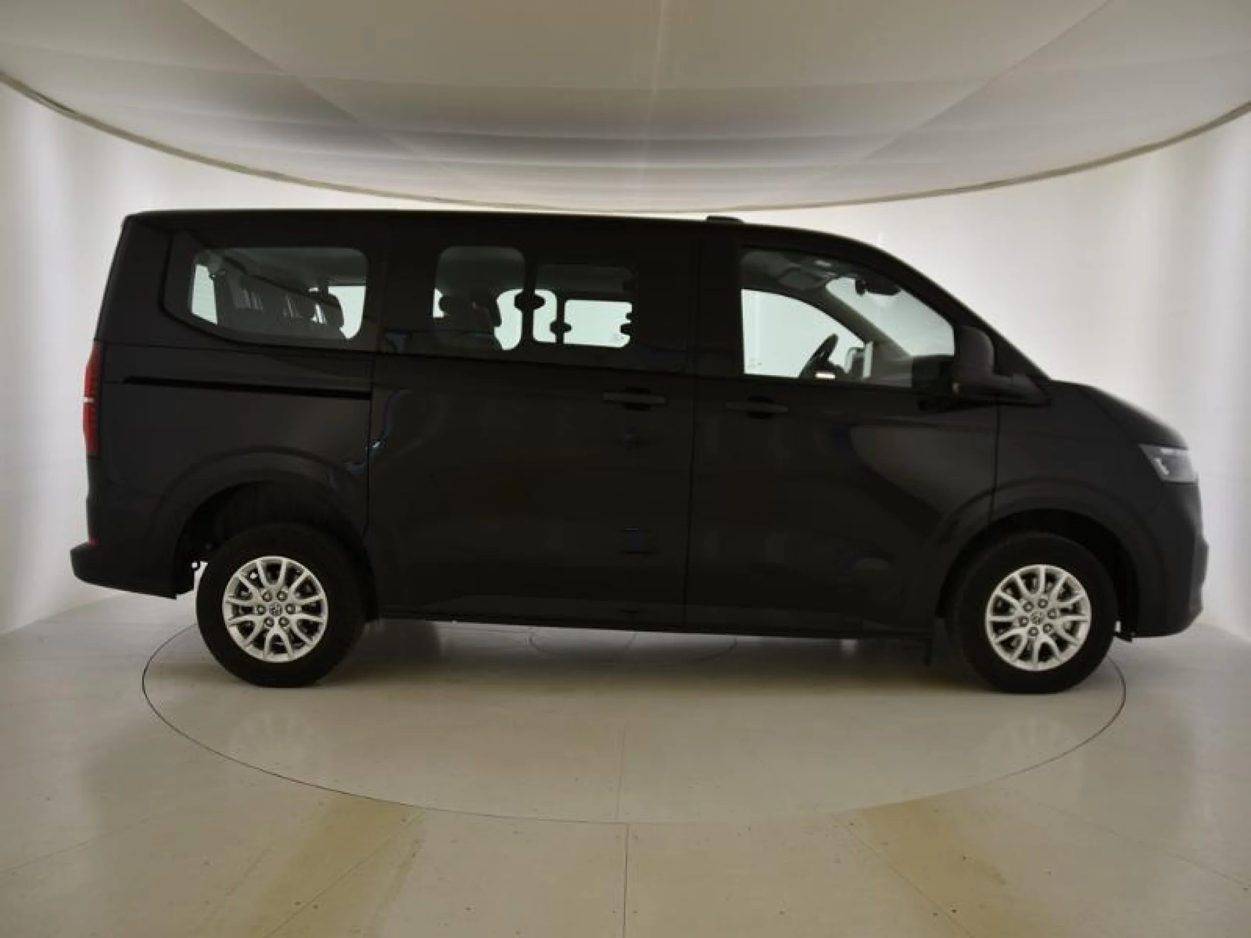 VOLKSWAGEN CARAVELLE CORTA 2.0 TDI 110 KW (150 CV) AUT 8 VEL - Foto 3