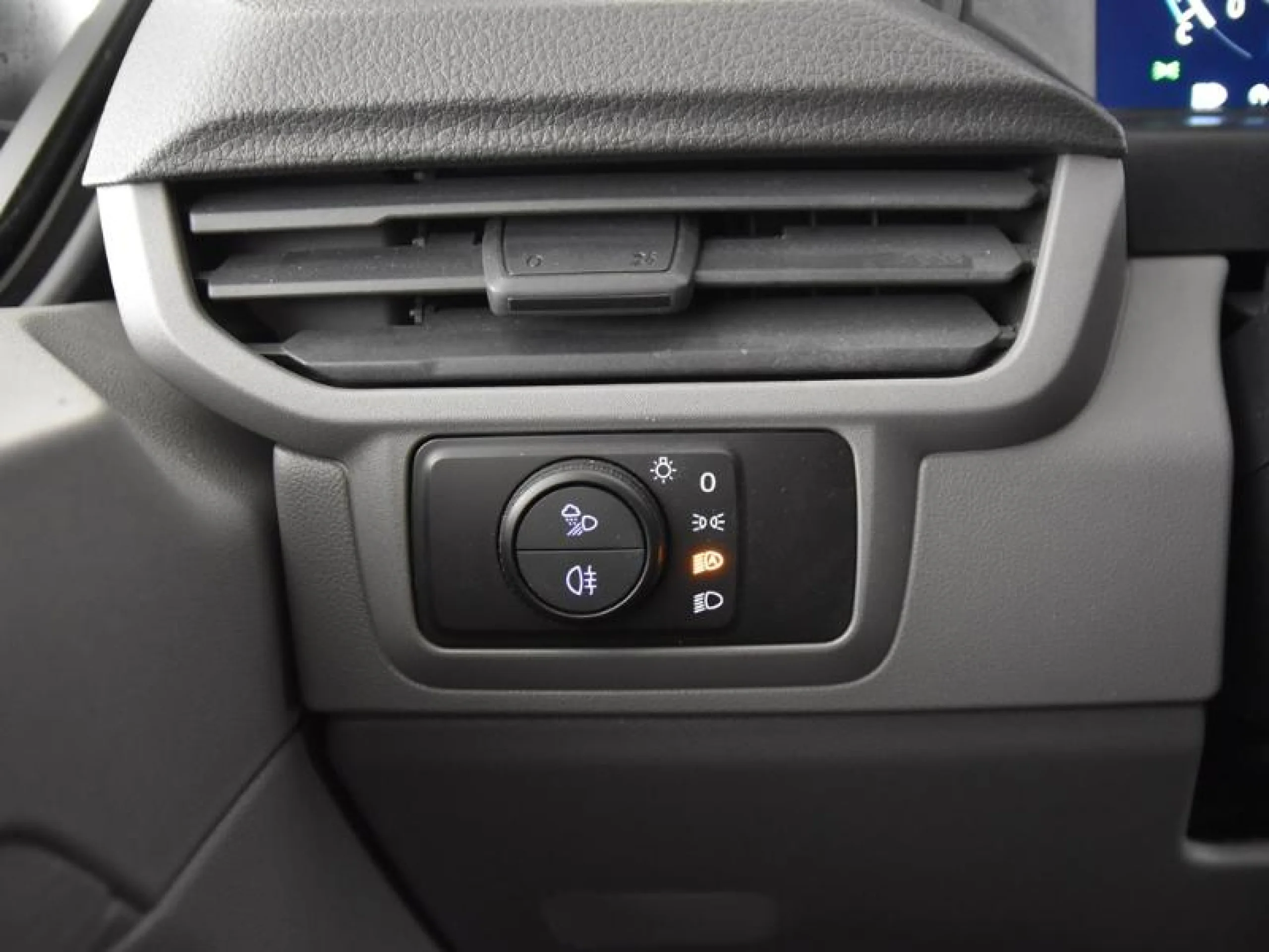 VOLKSWAGEN CARAVELLE CORTA 2.0 TDI 110 KW (150 CV) AUT 8 VEL - Foto 17