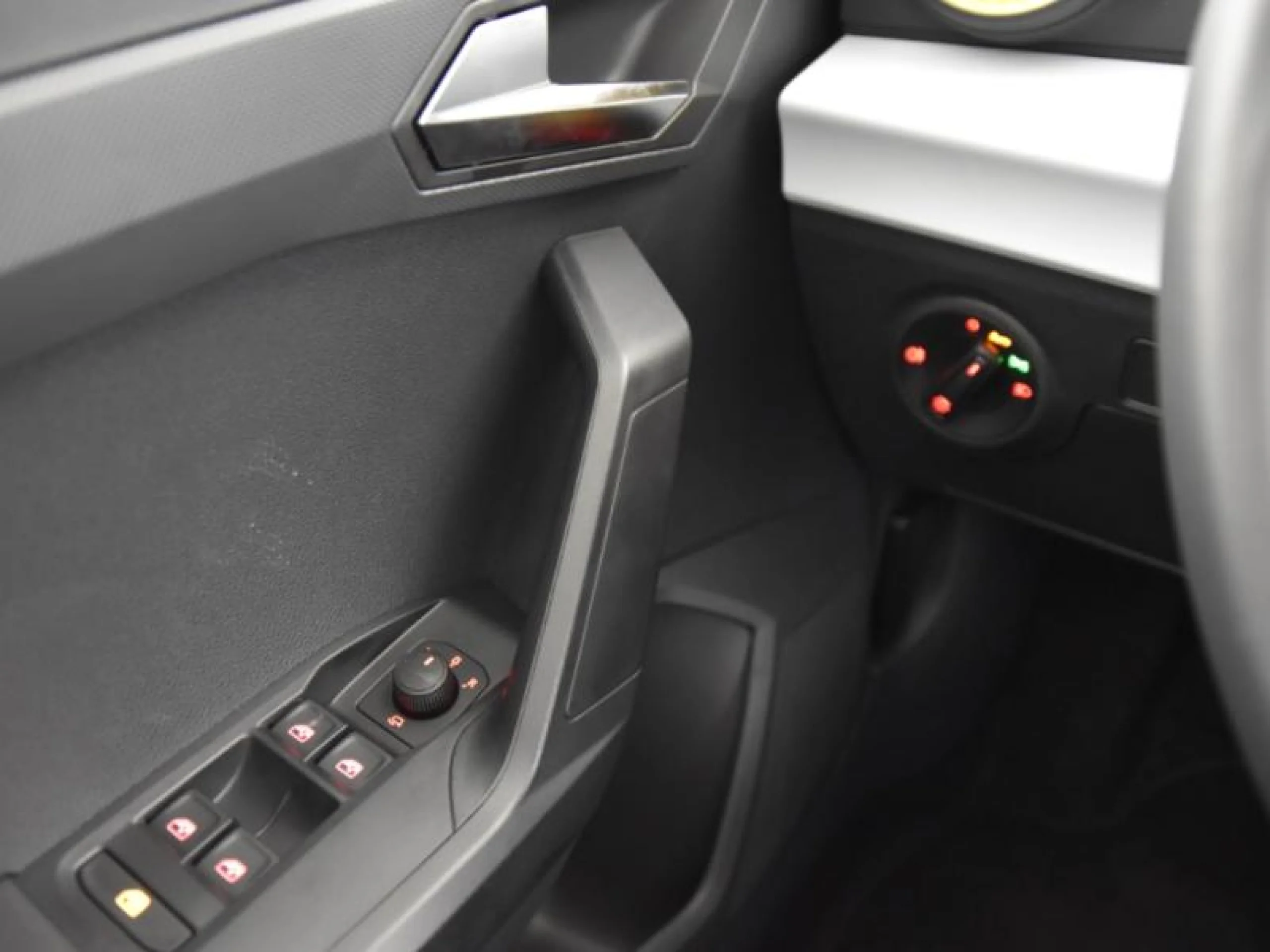 SEAT ARONA 1.0 TSI 81KW (110CV) STYLE XM - Foto 16