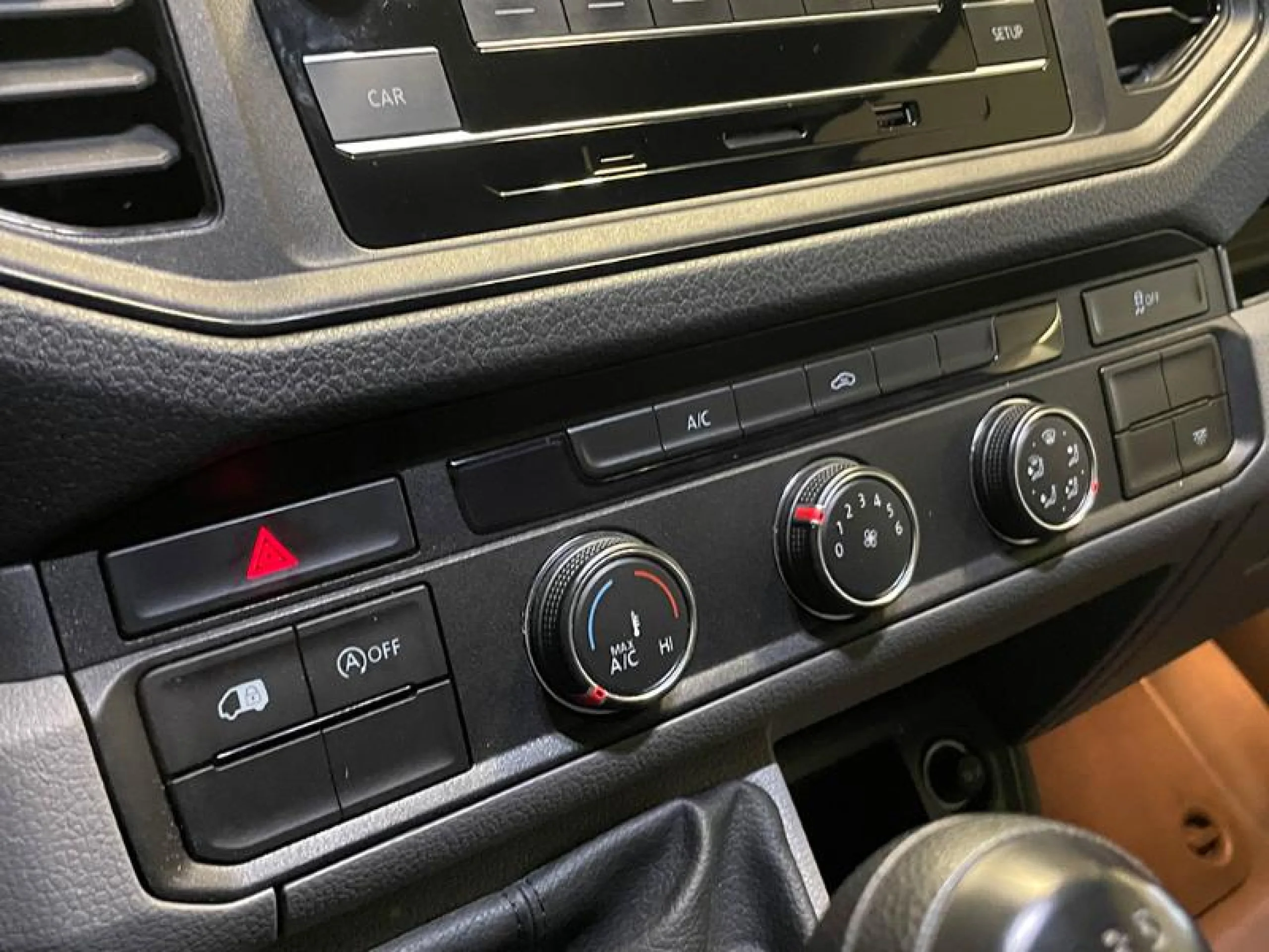 VW COMERCIALES Crafter CRAFTER 30 FURGSN MRW BATALLA MEDIA L3H2 2.0 TDI FWD 103 KW (140 CV) 6 VEL. 3000 KG - Foto 11