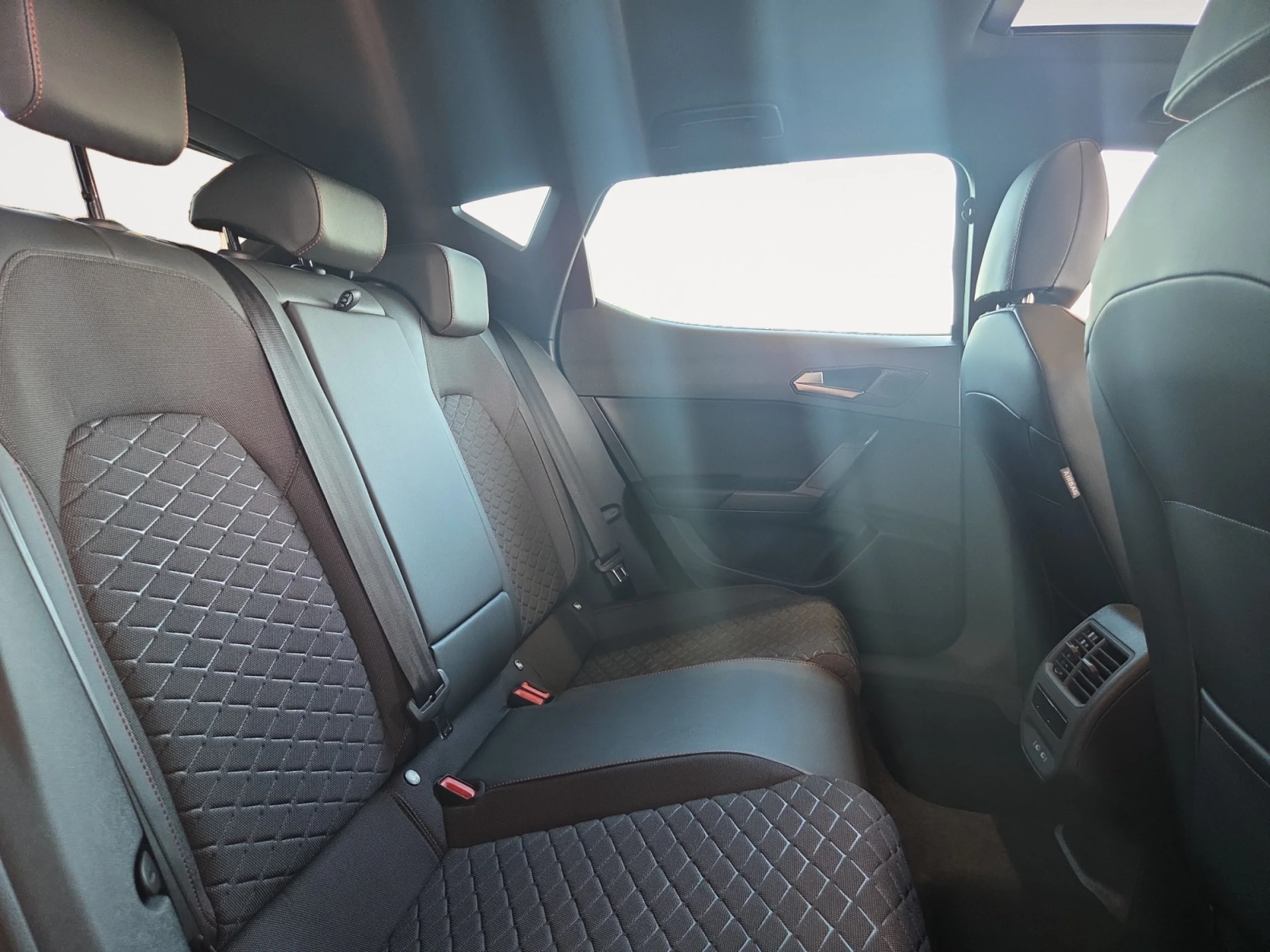 SEAT LEON 1.5 TSI 110KW S&S FR 75 ANIVERSARIO - Foto 5