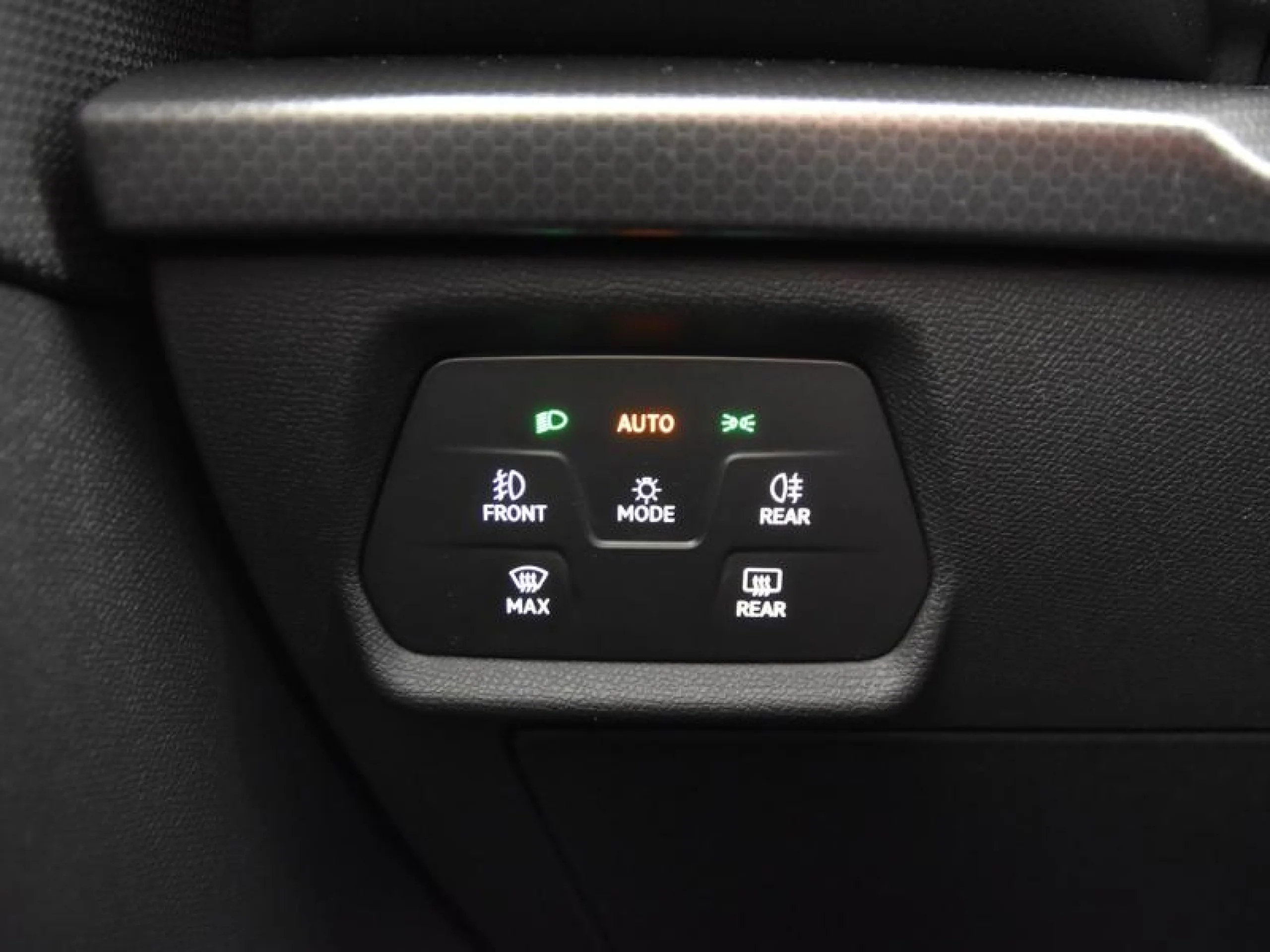 SEAT LEON 2.0 TDI 85KW STYLE XL - Foto 17