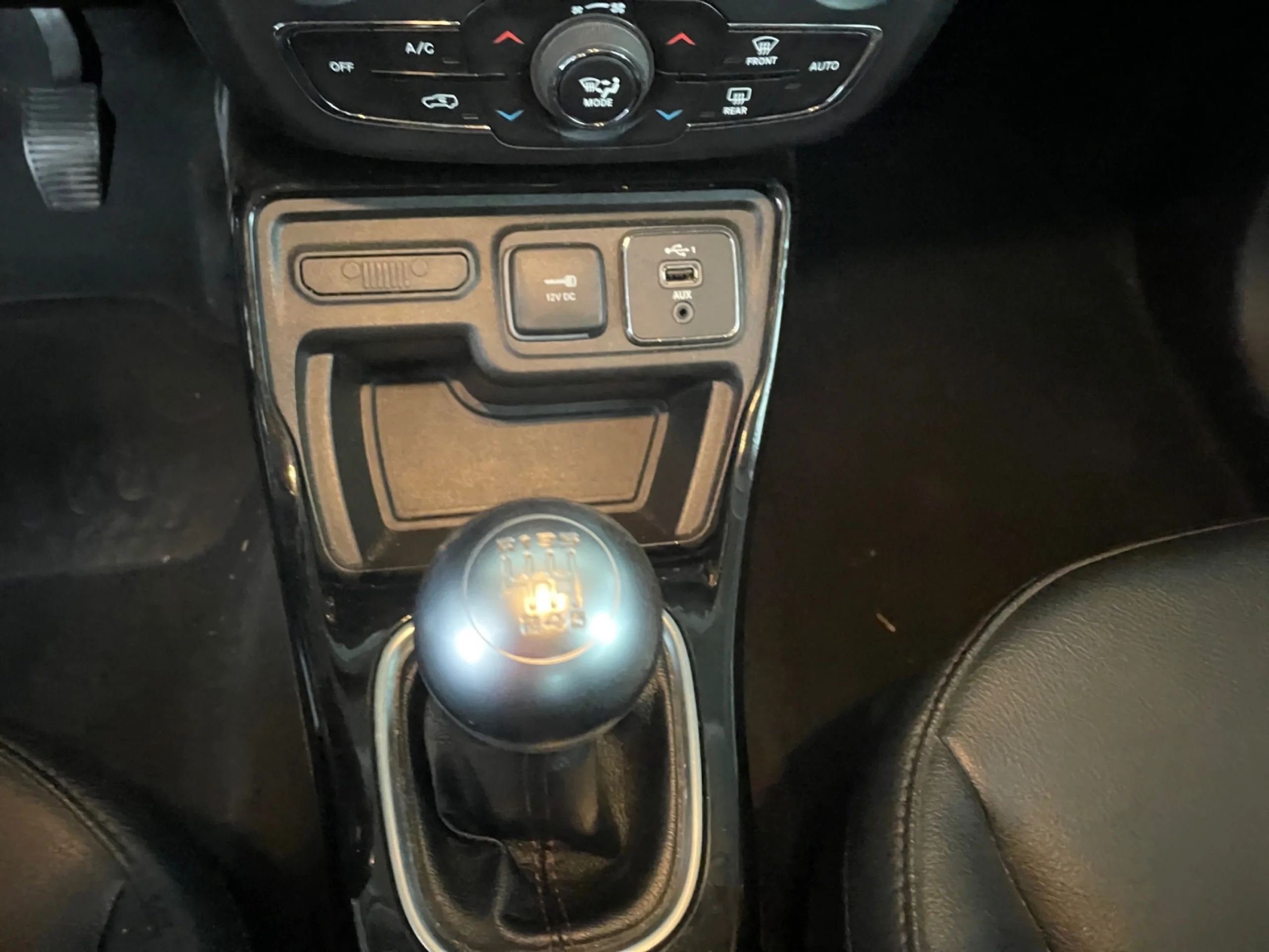 JEEP COMPASS 1.6 MJET 88KW LIMITED 4X2 - Foto 10