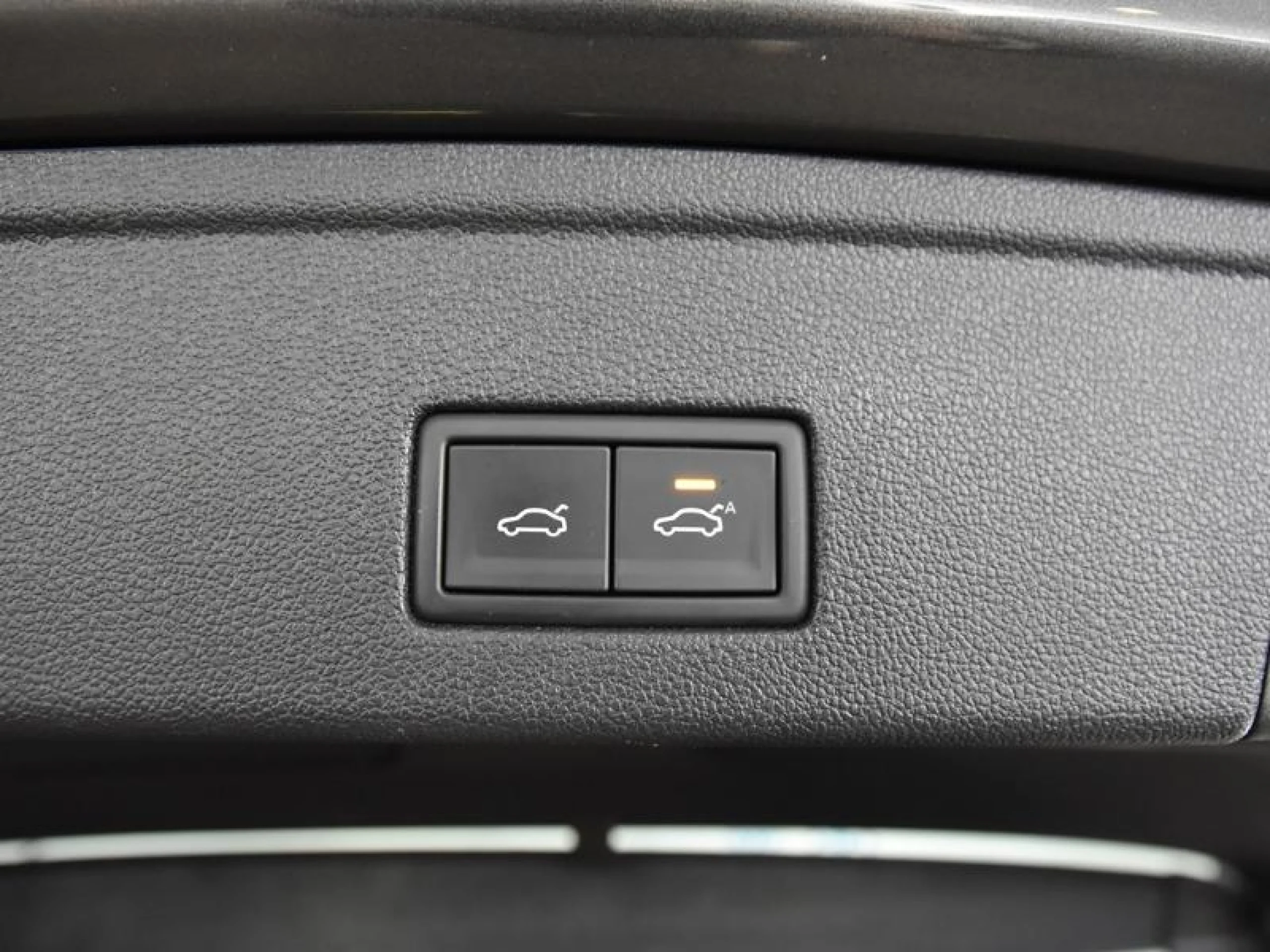 VOLKSWAGEN TOUAREG R LINE 3.0 TDI 170KW (231CV) TIP 4MOTION - Foto 12