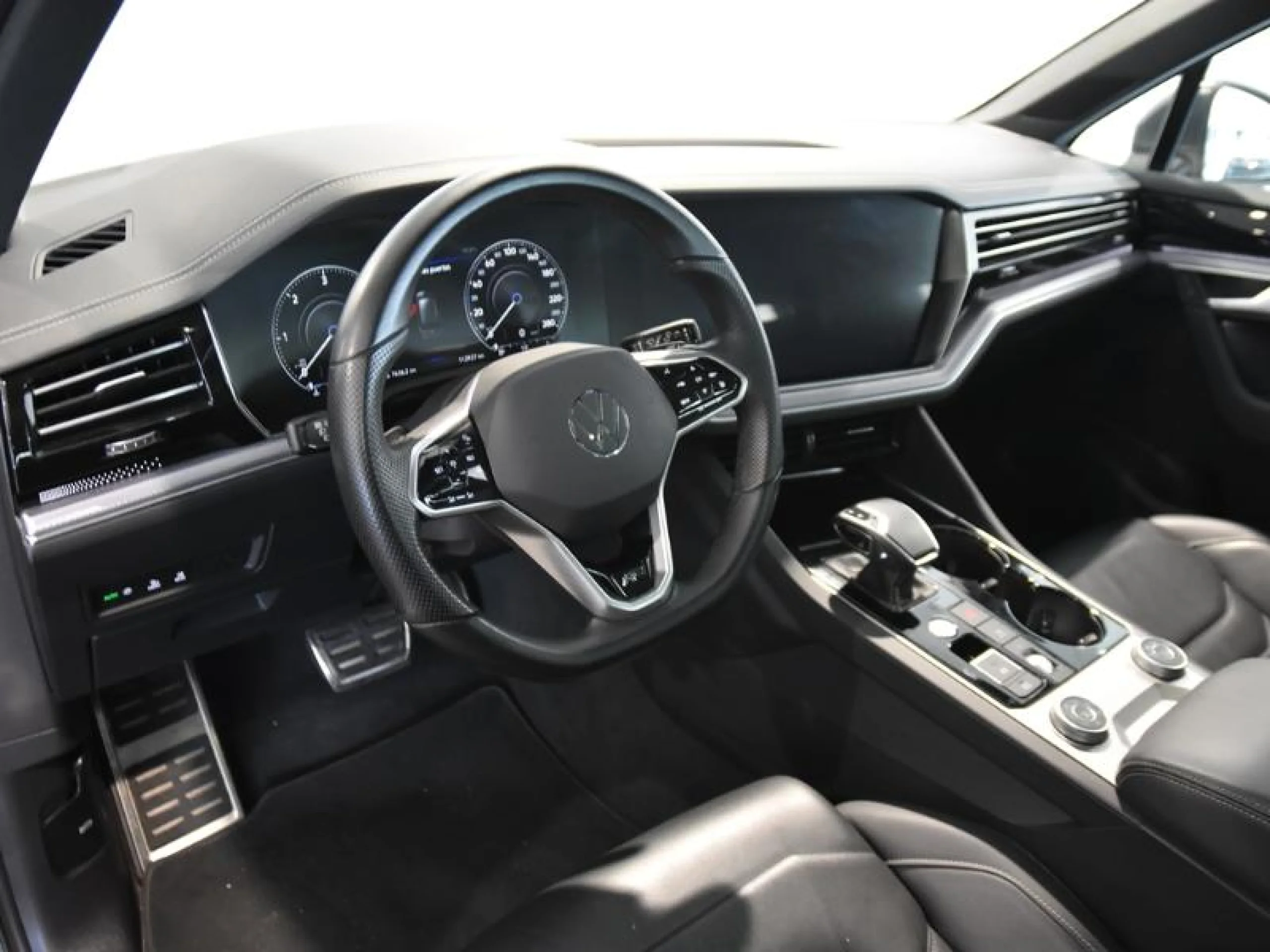 VOLKSWAGEN TOUAREG R LINE 3.0 TDI 170KW (231CV) TIP 4MOTION - Foto 14