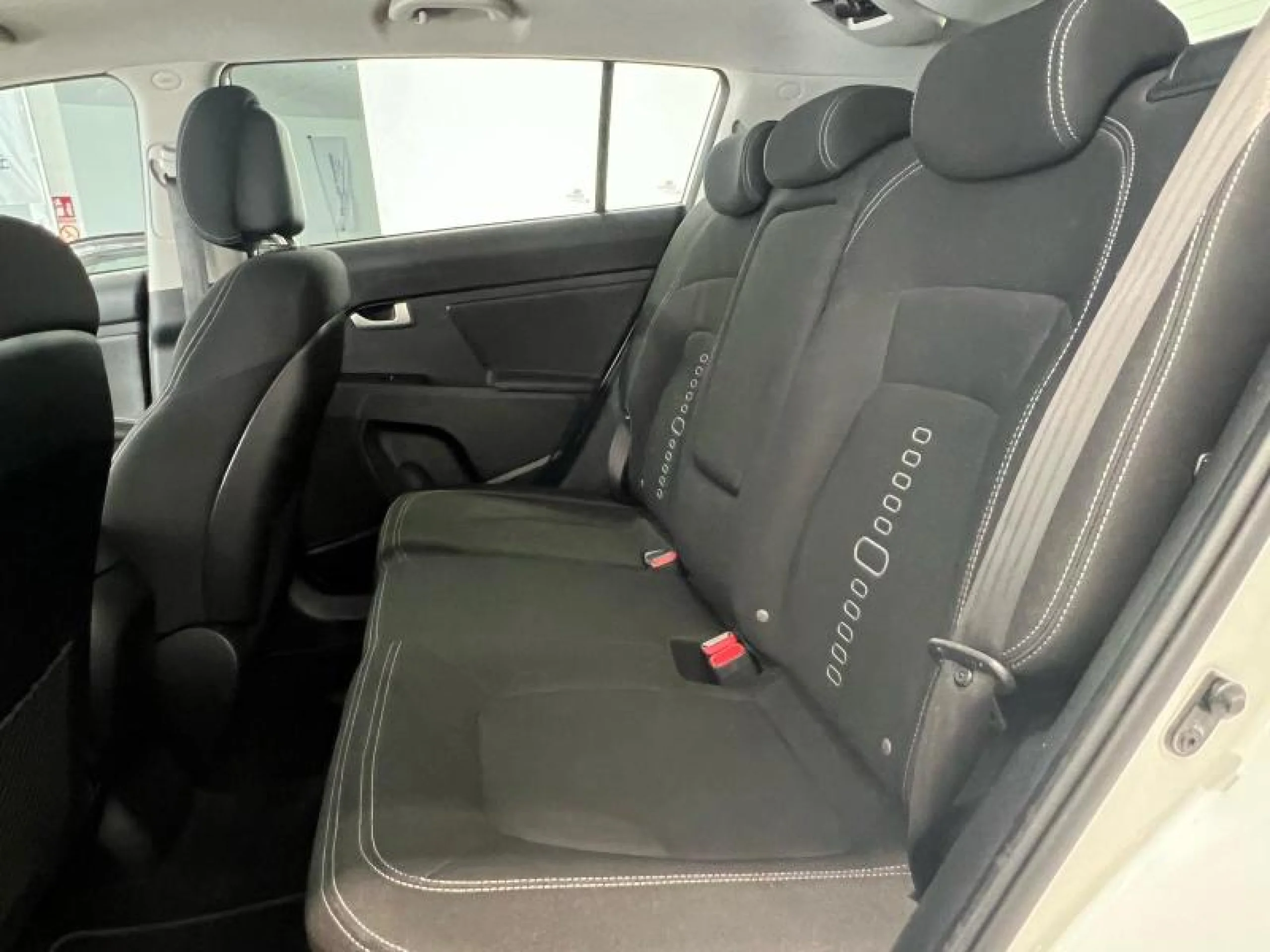 KIA SPORTAGE 1.7 CRDI VGT DRIVE 4X2 - Foto 11