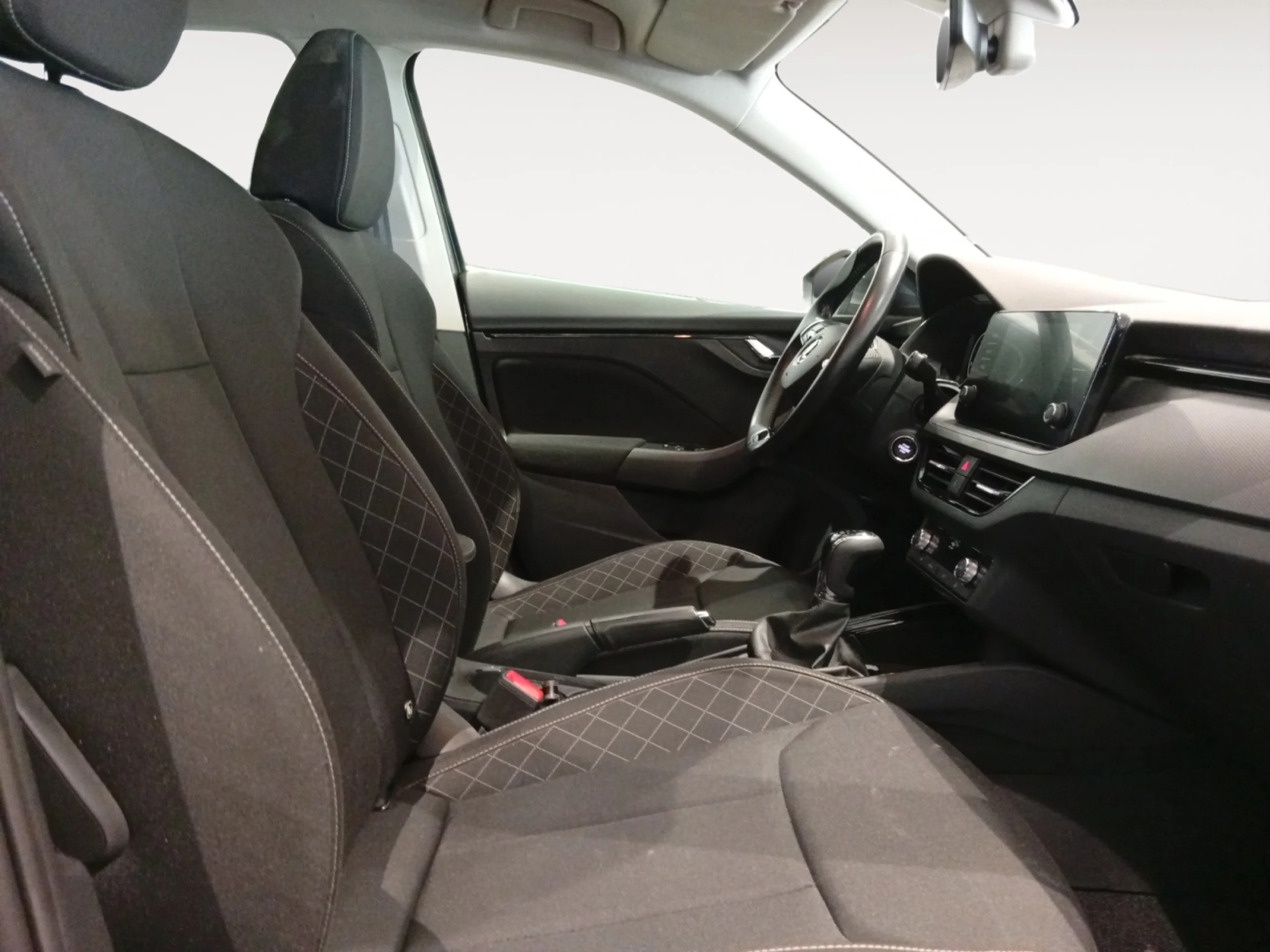 SKODA SCALA 1.0 TSI 81KW (110 CV) AMBITION - Foto 3