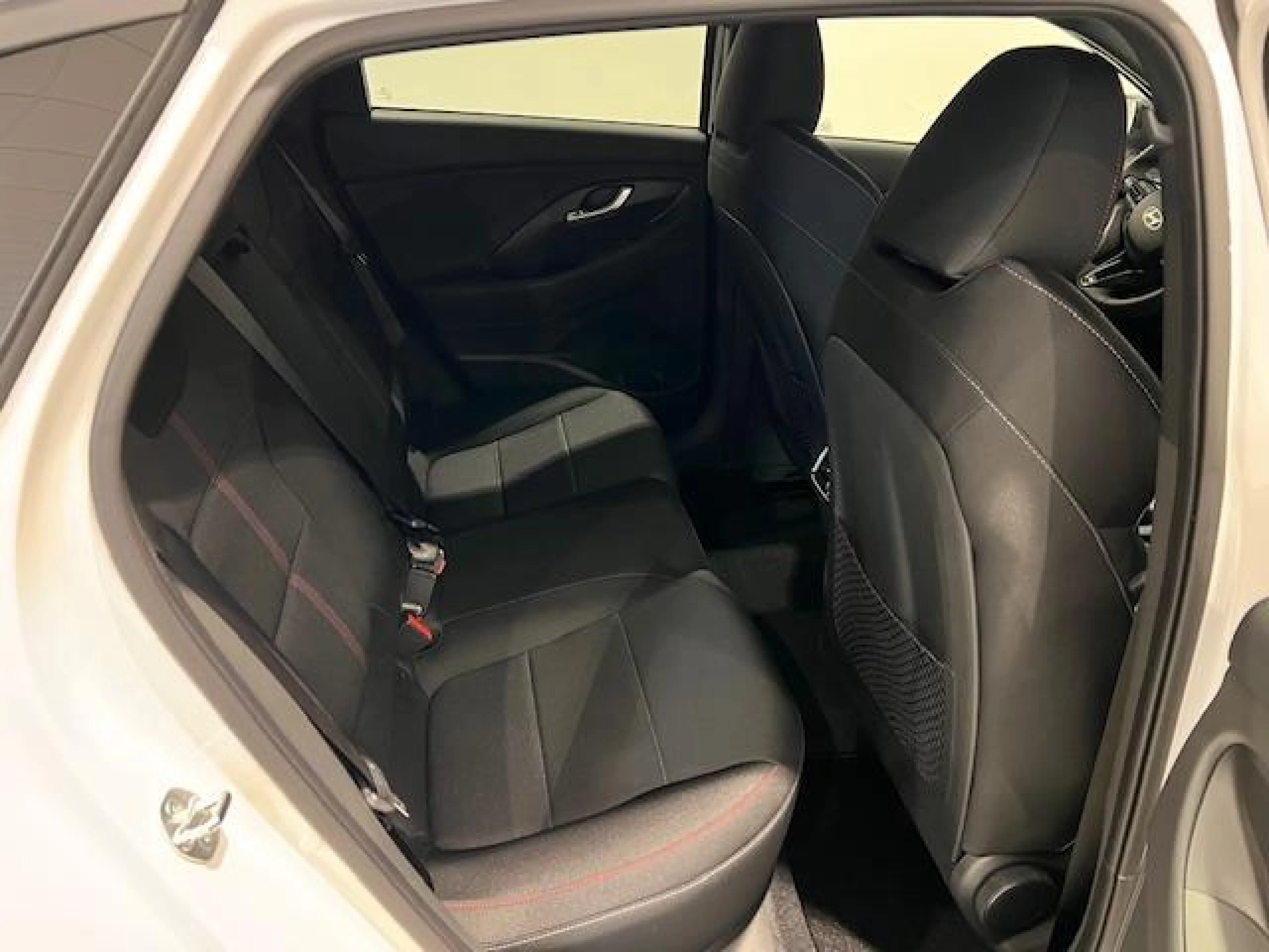 HYUNDAI I30 1.0 TGDI N LINE FASTBACK DCT - Foto 9