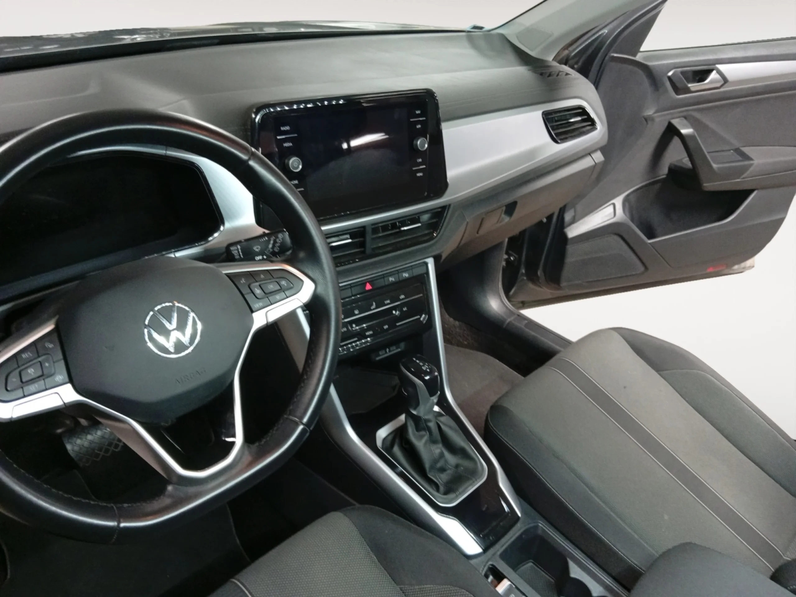 VOLKSWAGEN T ROC LIFE 1.5 TSI 110KW (150CV) DSG - Foto 10