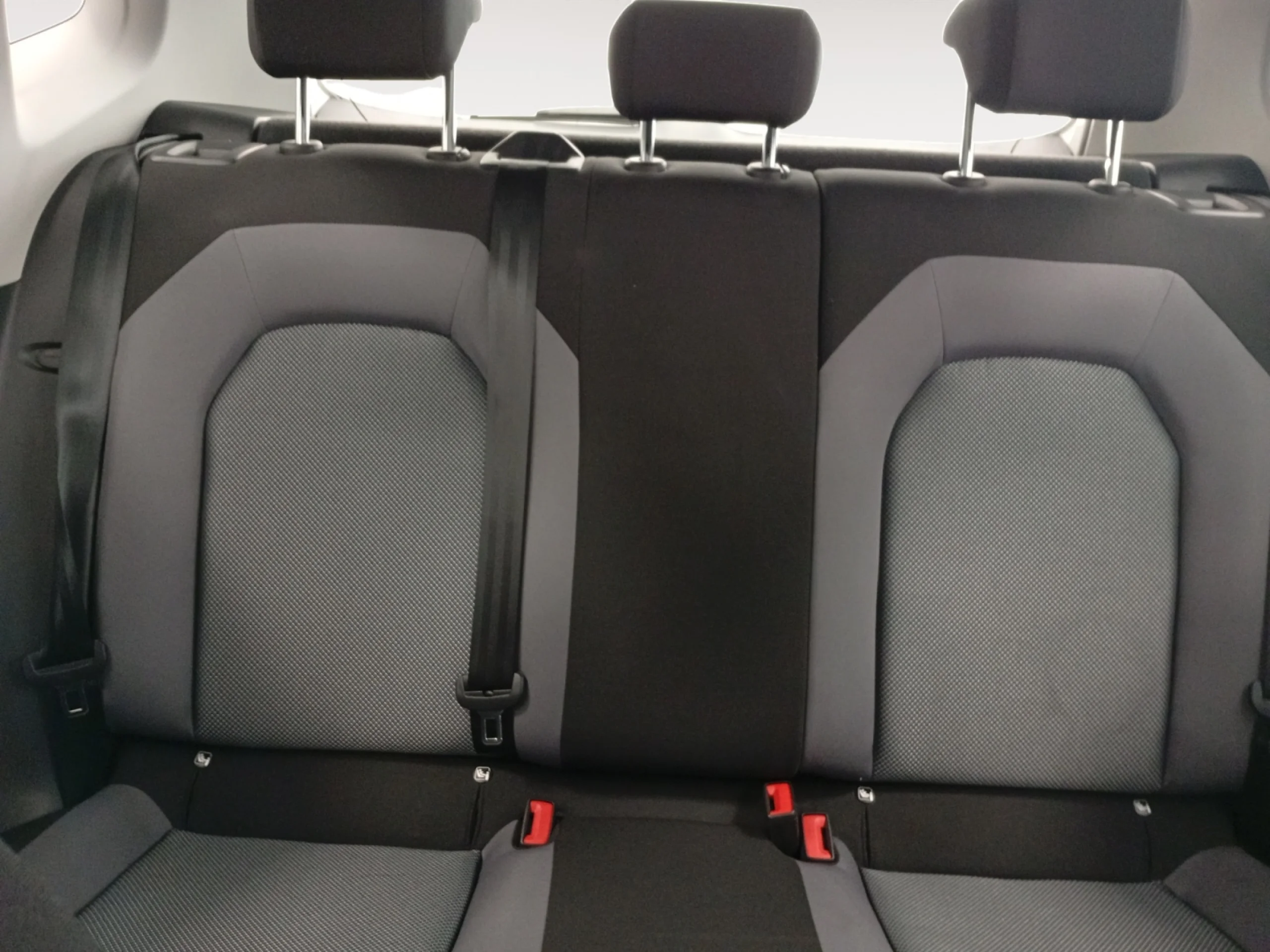 SEAT ARONA 1.6 TDI 70KW (95CV) DSG STYLE ECOMOTIVE - Foto 6