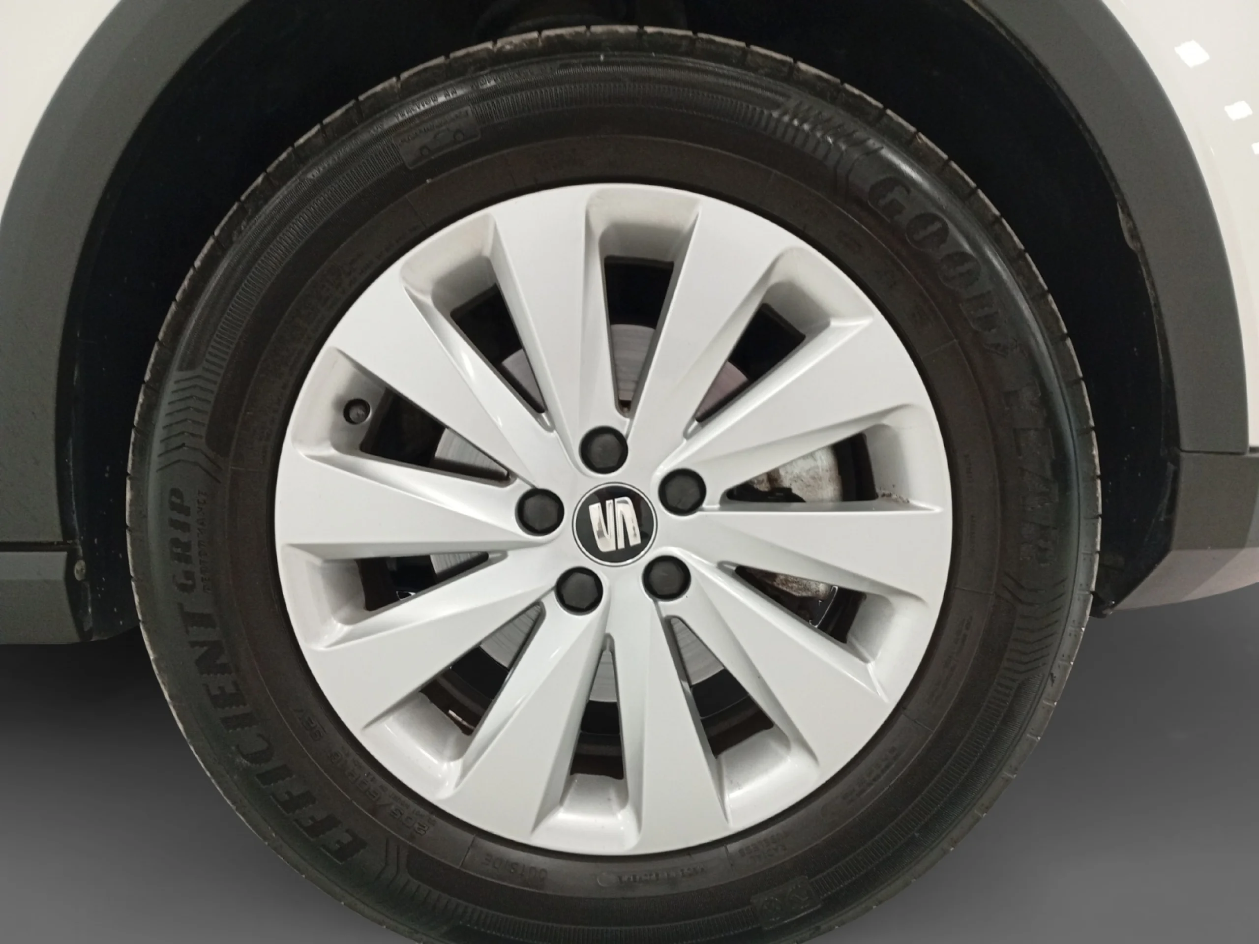SEAT ARONA 1.6 TDI 70KW (95CV) DSG STYLE ECOMOTIVE - Foto 8