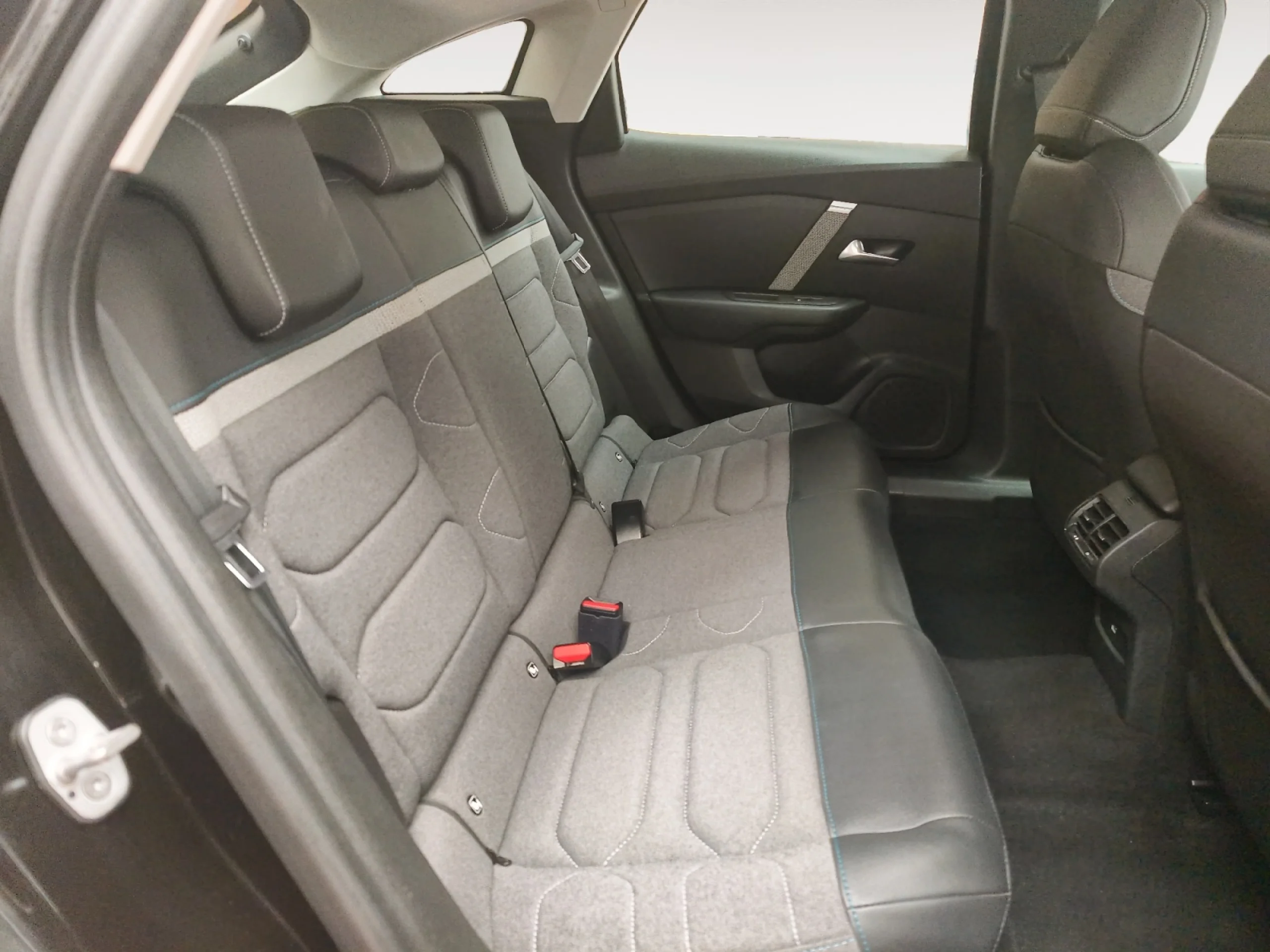 CITROEN C4 PURETECH 130 S&S 6V FEEL PACK - Foto 6